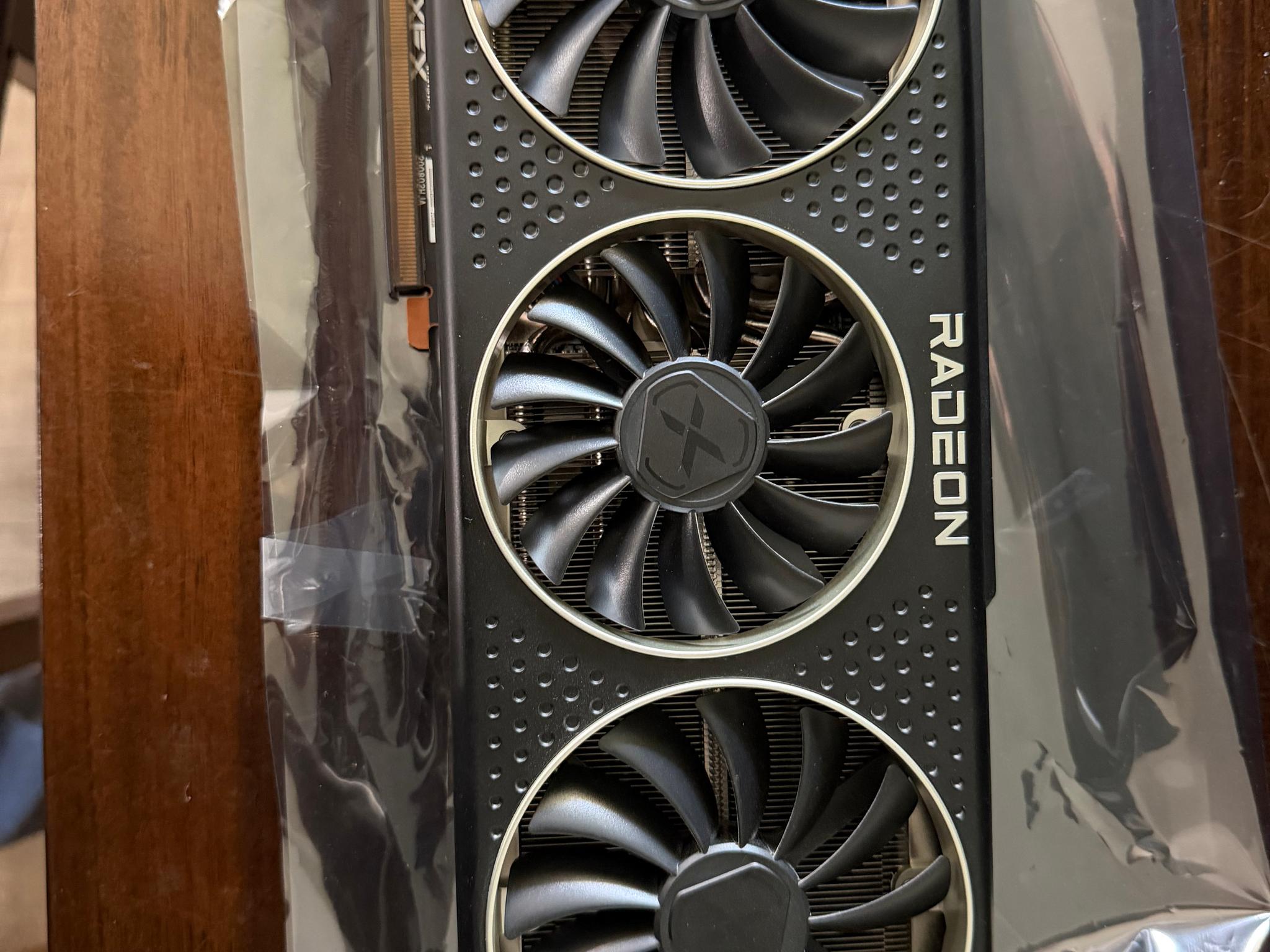 XFX Speedster MERC 319 Radeon RX 6950 XT