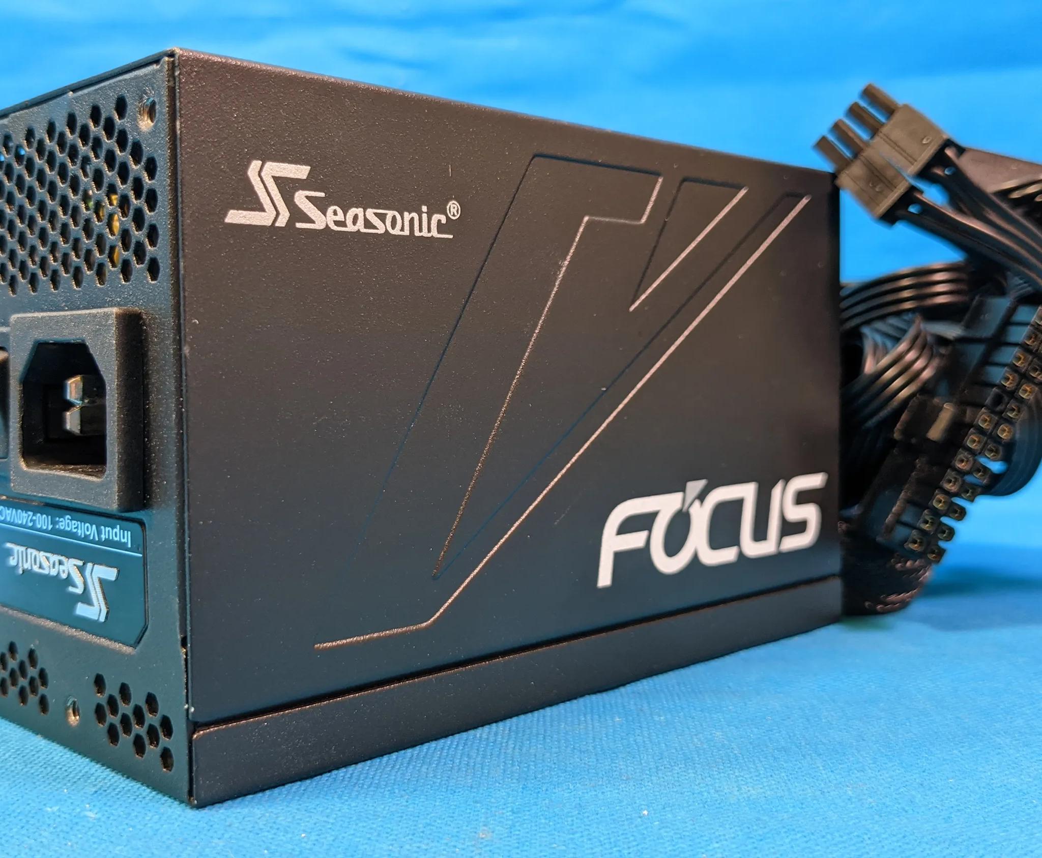 SeaSonic Focus GM-650 650W Semi-Modular 80 PLUS Gold ATX Desktop Power Supply SSR-650FM