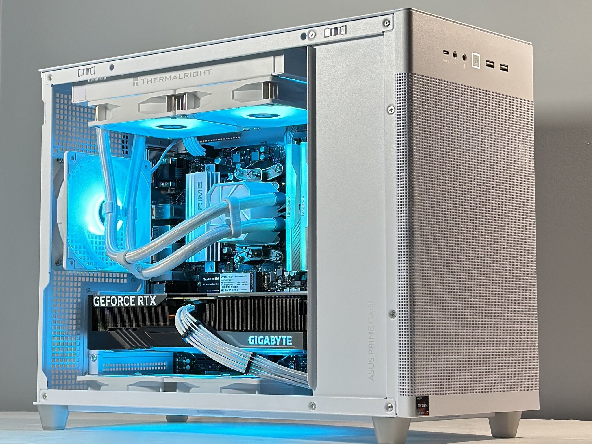 🧊High End Desktop Gaming PC🧊 |Nvidia RTX 4070 |AMD Ryzen 7 7700x |32GB RAM |1TB |WIN11 |WIFI|