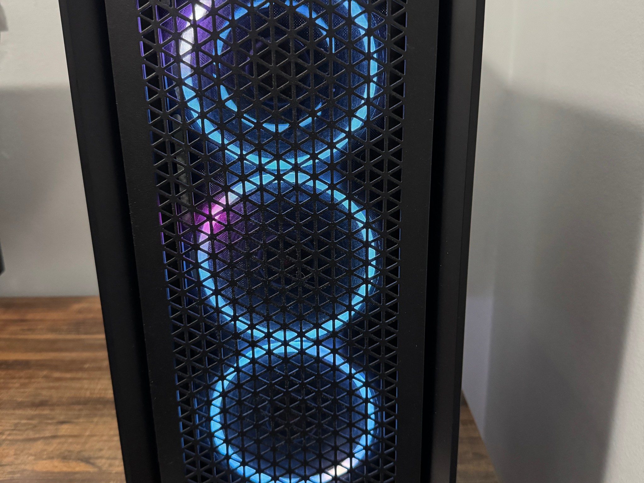 🚀 Gaming PC – Ryzen 7 5800XT | RX 6800 | 32GB RAM | 1TB NVMe SSD