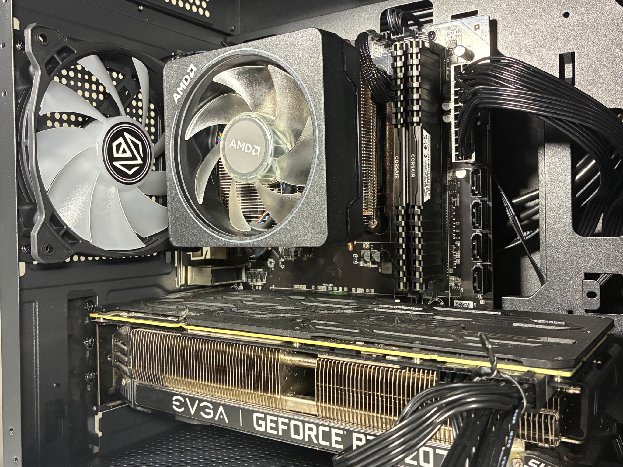 RTX 2070 Super | Ryzen 5 3600 | 16 GB RAM | 512 GB SSD | Gaming PC