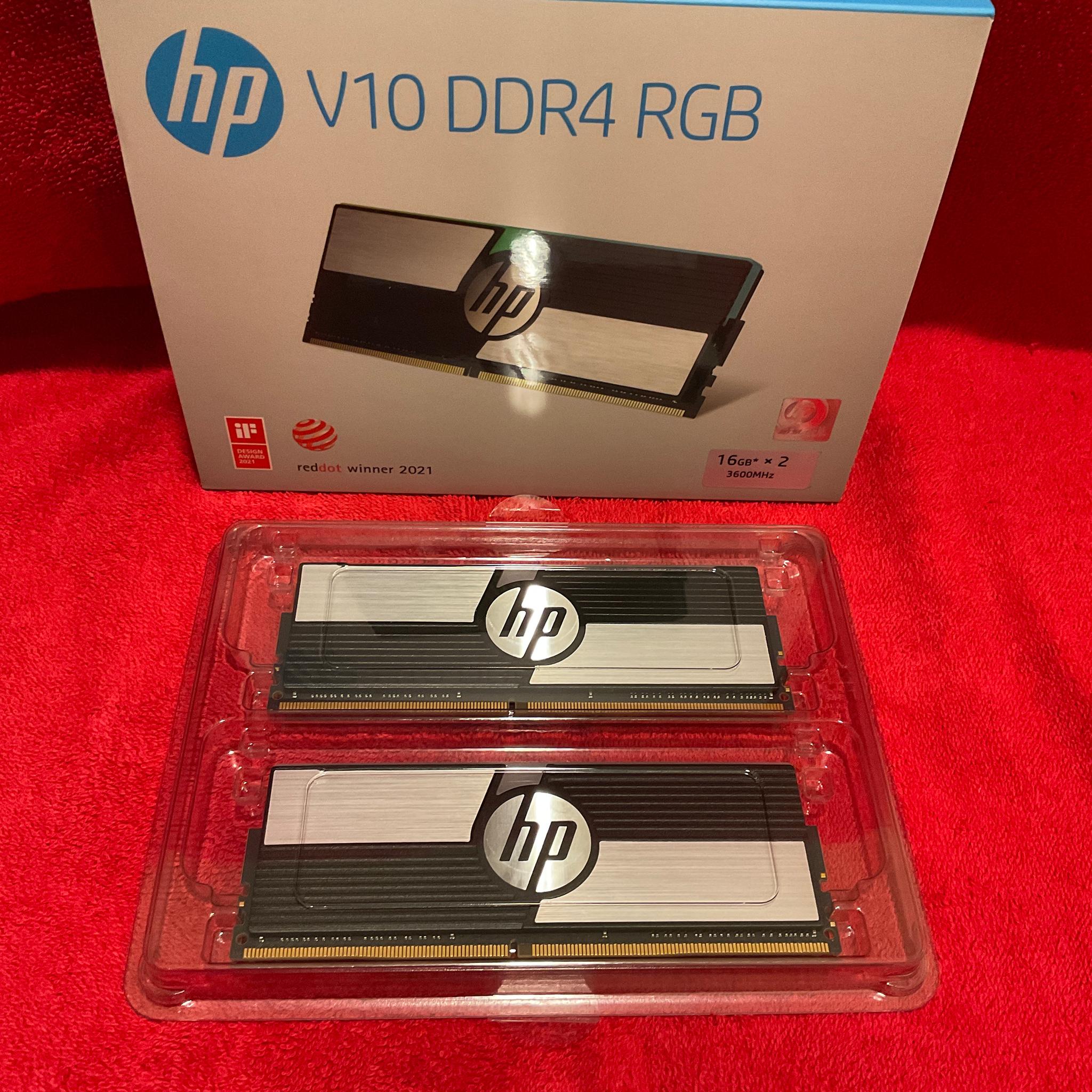 HP V10 DDR4 RGB 3600MHz 32GB (2 X 16GB) CL14-15-15-35