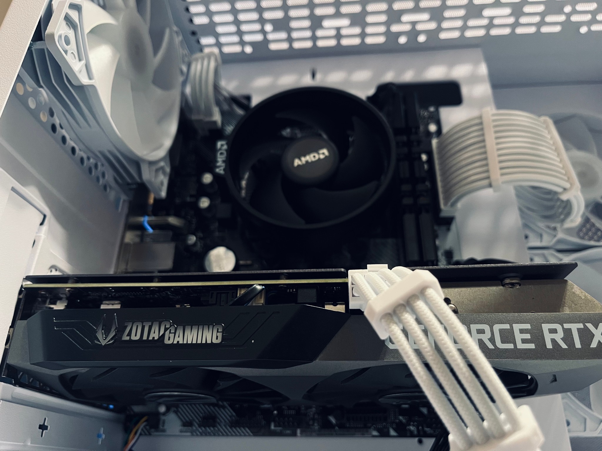 ESports Gaming PC |RTX 3060 12GB // Ryzen 5 3600 // 16GB DDR4|