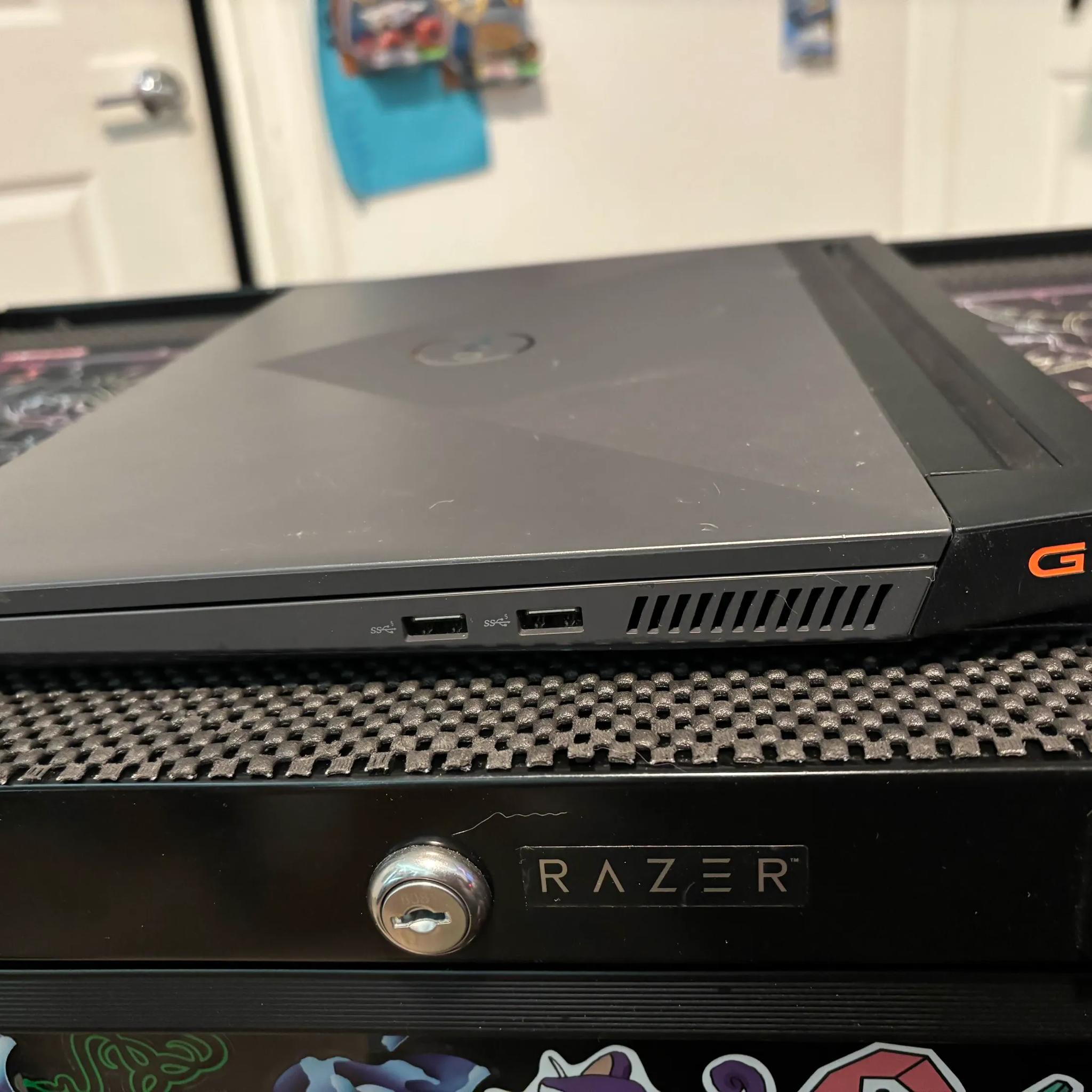 Dell G15 5520 Gaming Laptop RTX3050, 500 M.2 , I5 12500H