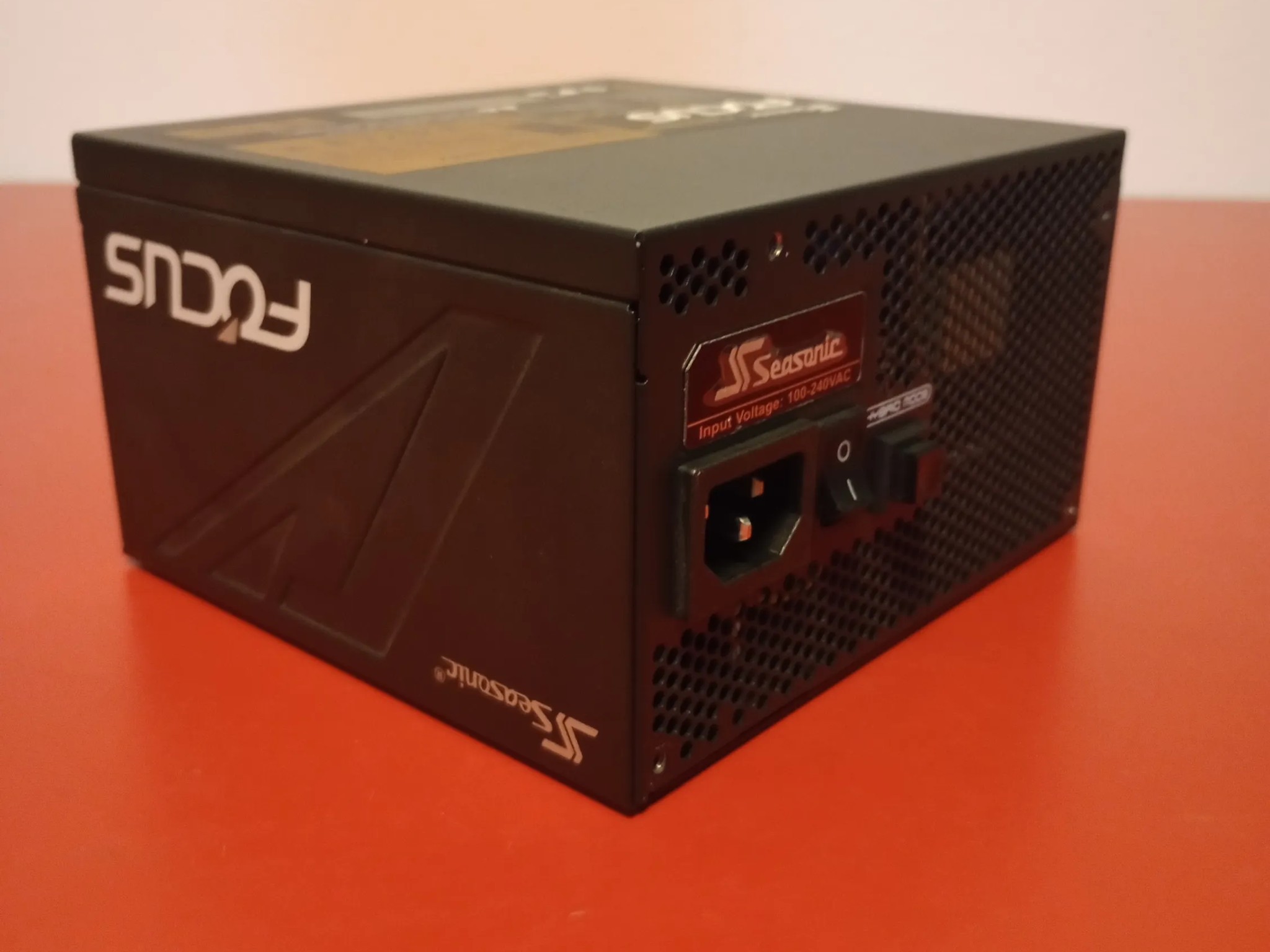 Seasonic Focus GX-1000 PSU