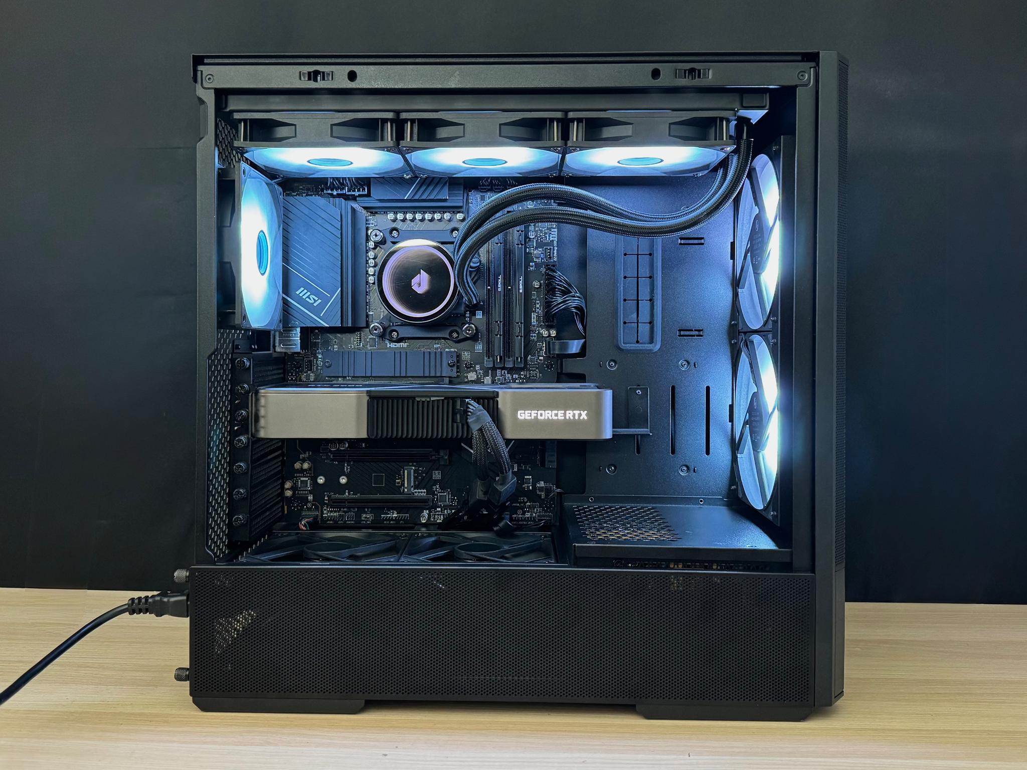 🌪️FOUNDER |1440p Gaming PC: RTX 3080 FE 10GB, Ryzen 5 7600x, 32GB DDR5 RAM, 1TB M.2 SSD w/ WIFI