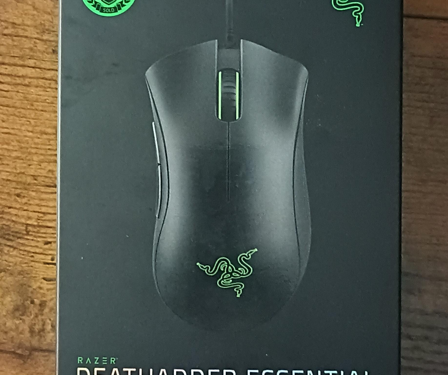Razer Deathadder Essential mouse