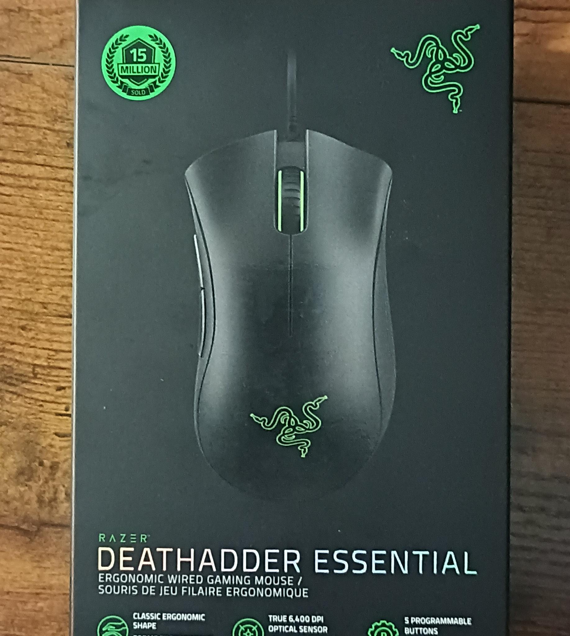 Razer Deathadder Essential mouse