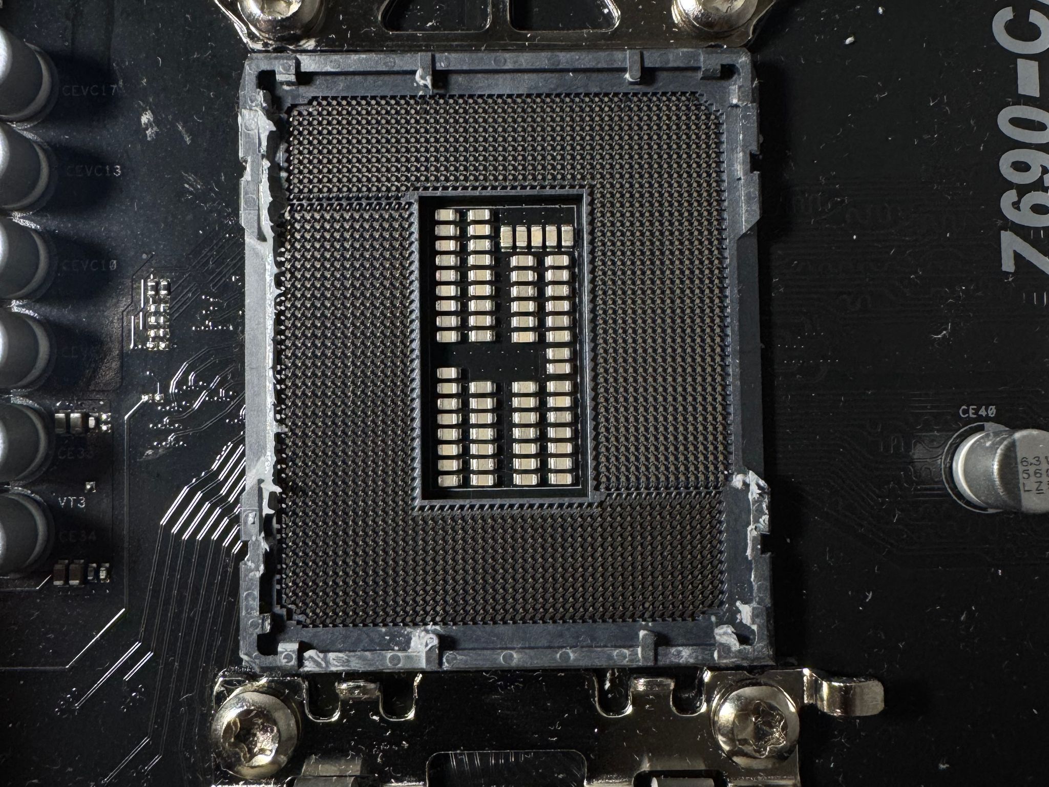 Intel Core i9-12900k + Asrock Z690 C/D5 Motherboard Combo