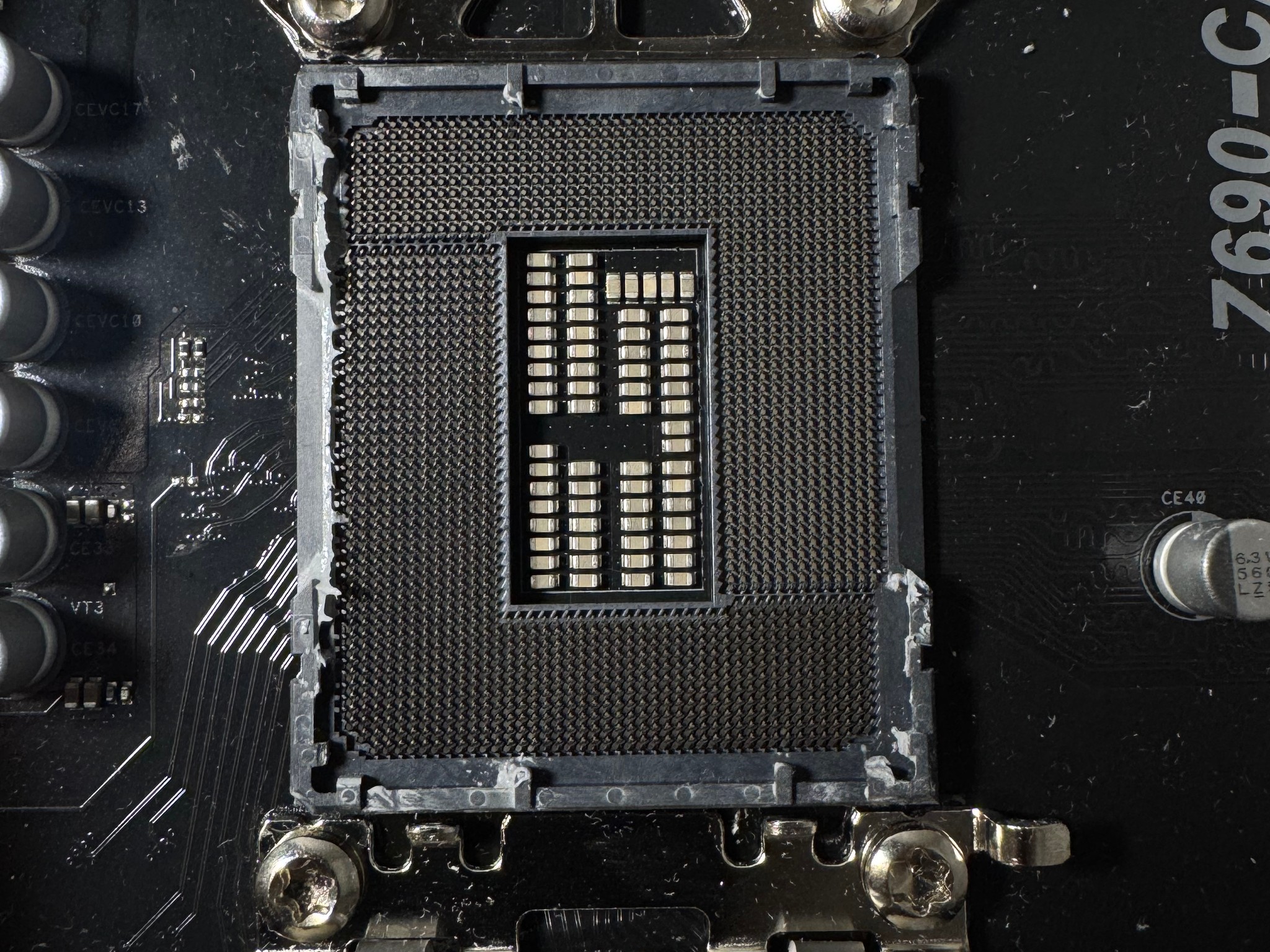 Intel Core i9-12900k + Asrock Z690 C/D5 Motherboard Combo