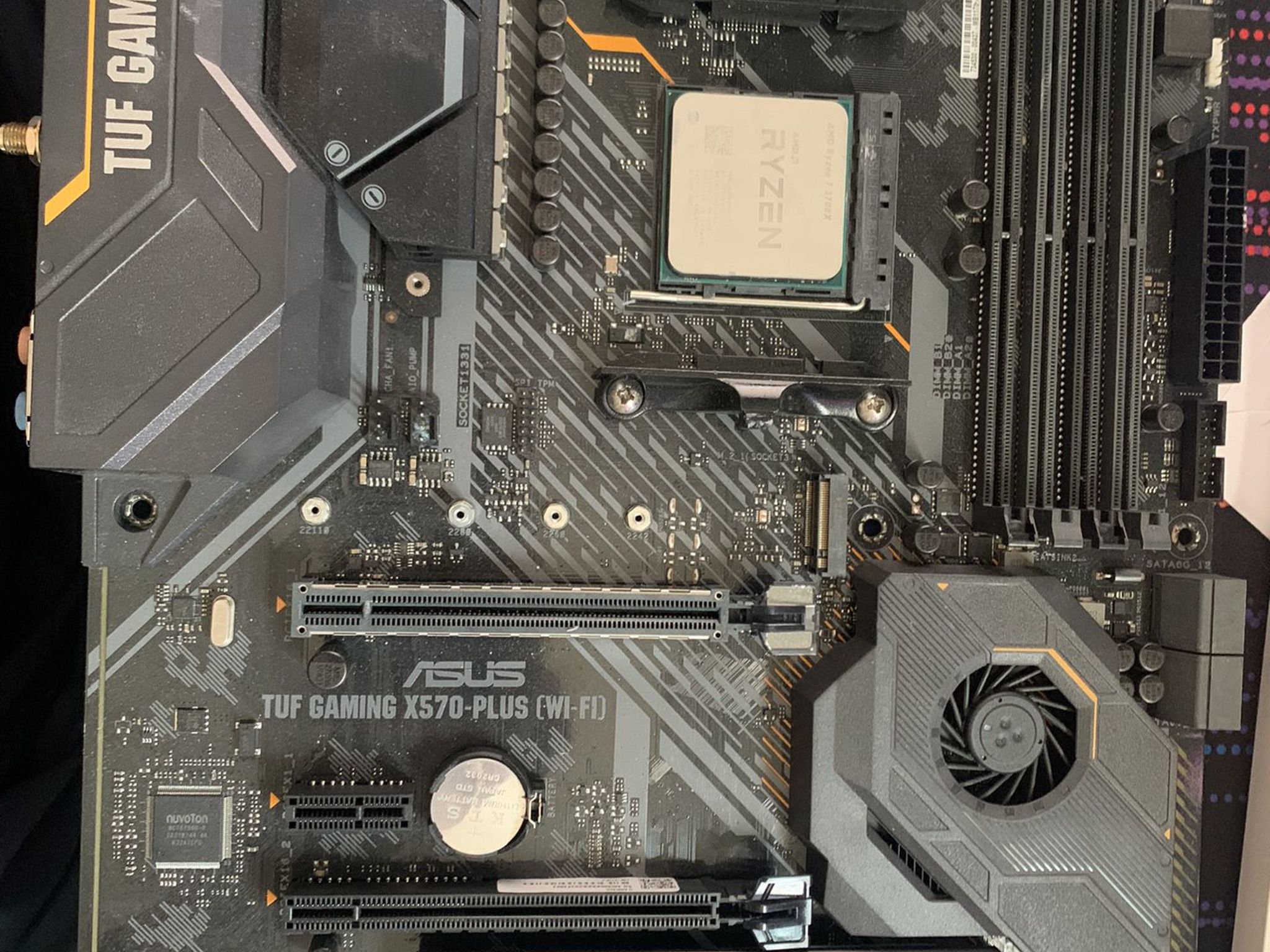 3700x + tuf x570 + 32gb ram