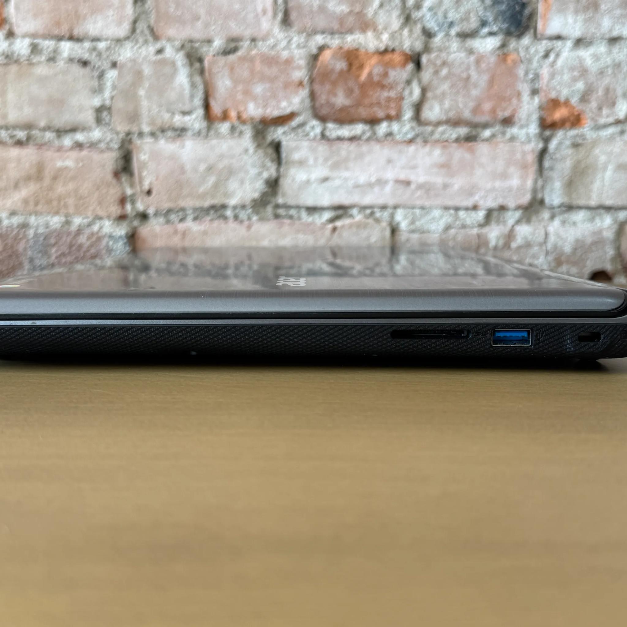 Acer Chromebook 15 CB3-532-C47C - Intel Celeron N3060 (Quad-Core) - 2GB RAM - 16GB eMMC - ChromeOS