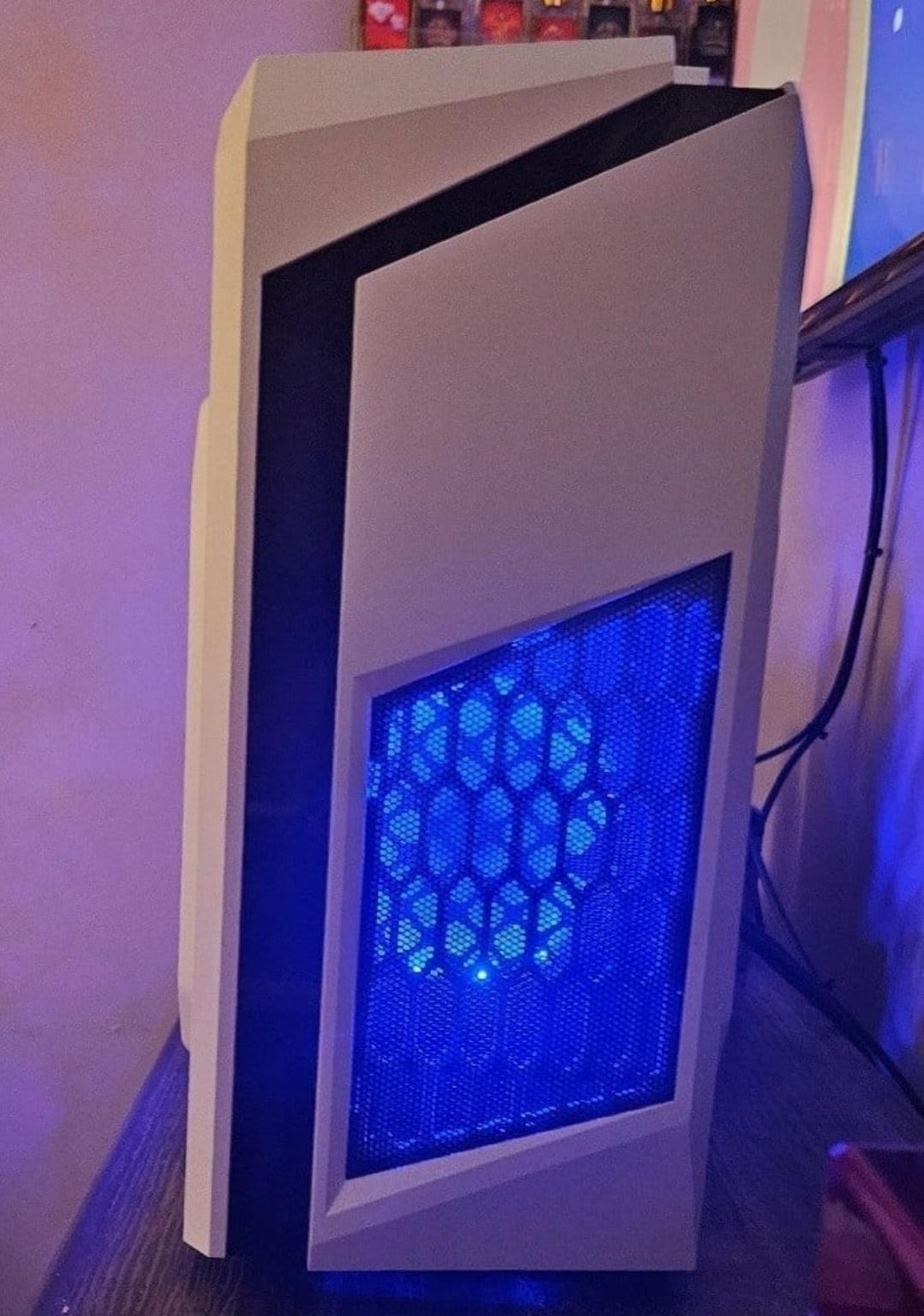 Budget "Blueheart" Gaming PC i5 8600 RX 570