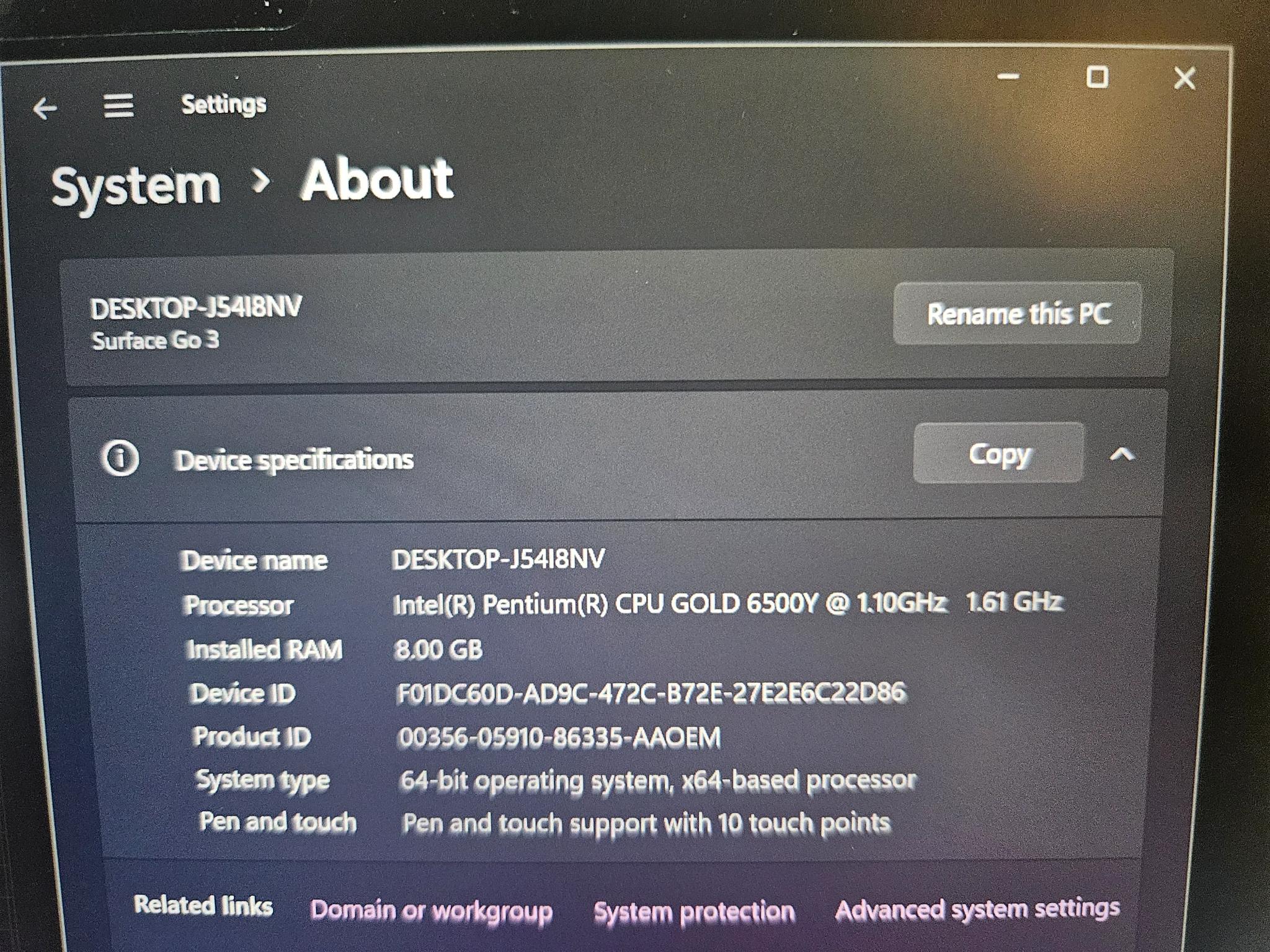 Surface Go 3 intel Pentium Gold / 8GB RAM / 128GB SSD
