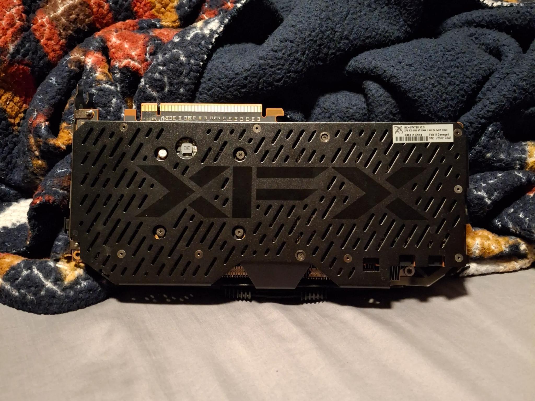 XFX RX 5700 XT RAW II