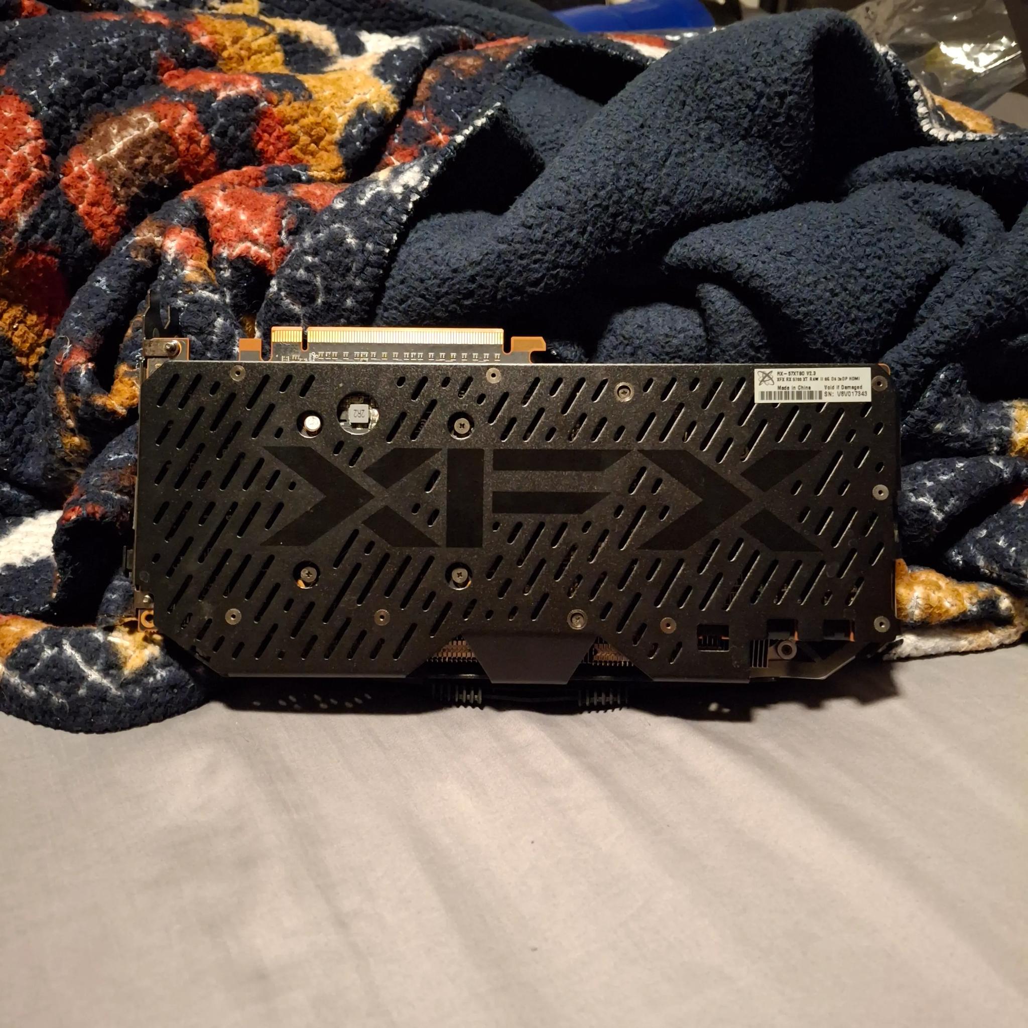 XFX RX 5700 XT RAW II