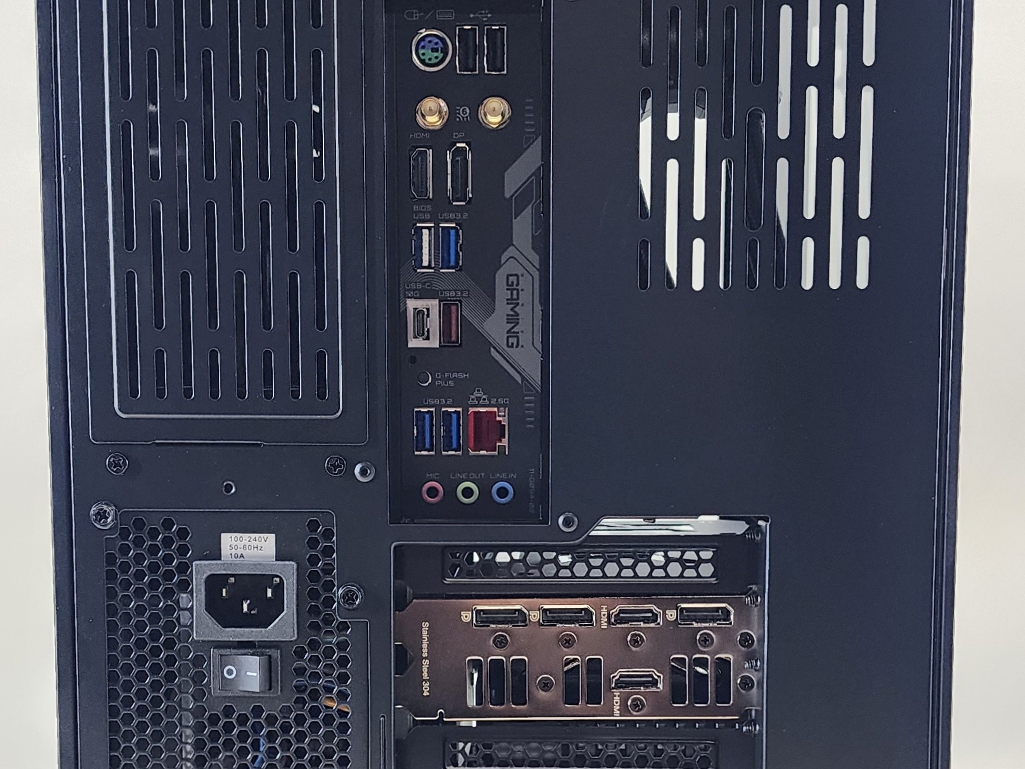 Gaming PC Ryzen 7 9700X 32GB RAM 1TB SSD RTX 4070 Ti SUPER 16GB