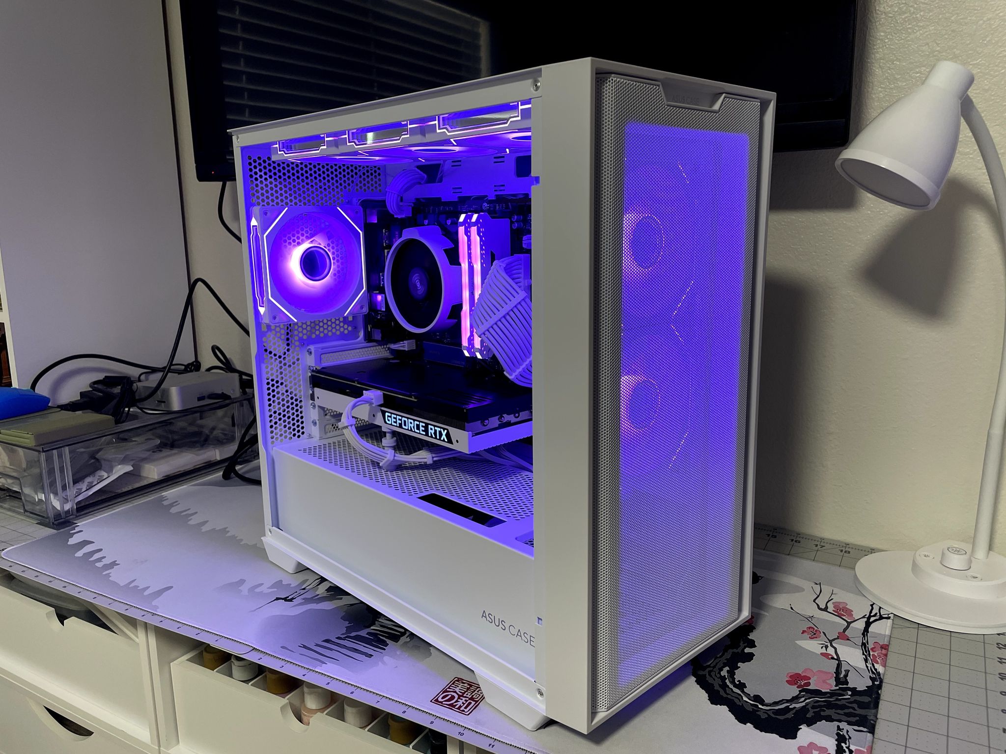 White RTX 3070 Gaming PC (Ryzen 5 5600X | 16GB RAM | 512GB RAM | WiFi + BT)