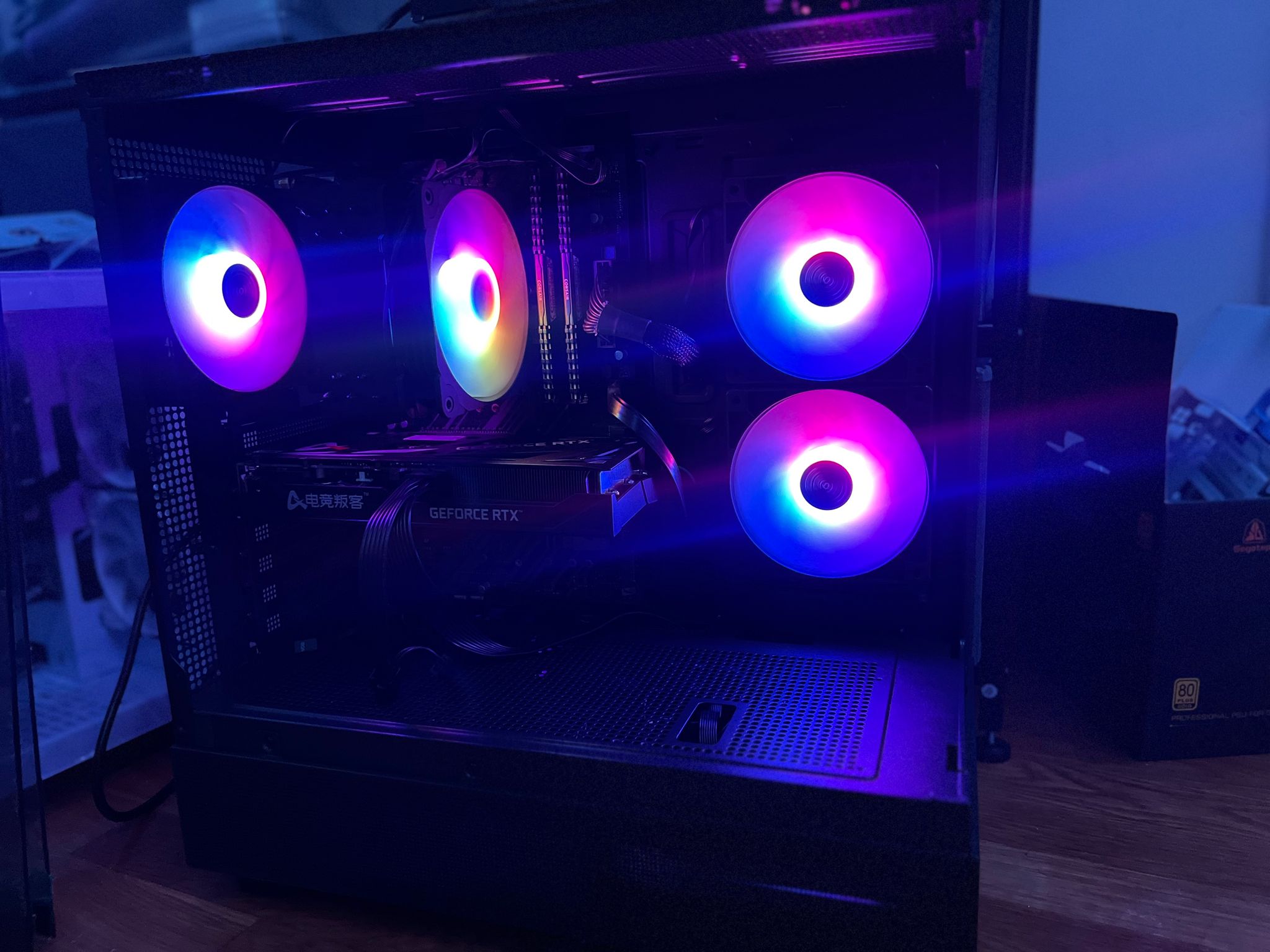 Intel i7 9700K RTX 3060 TI | 32GB RAM  |1TB NVMe SSD Win10 PRO