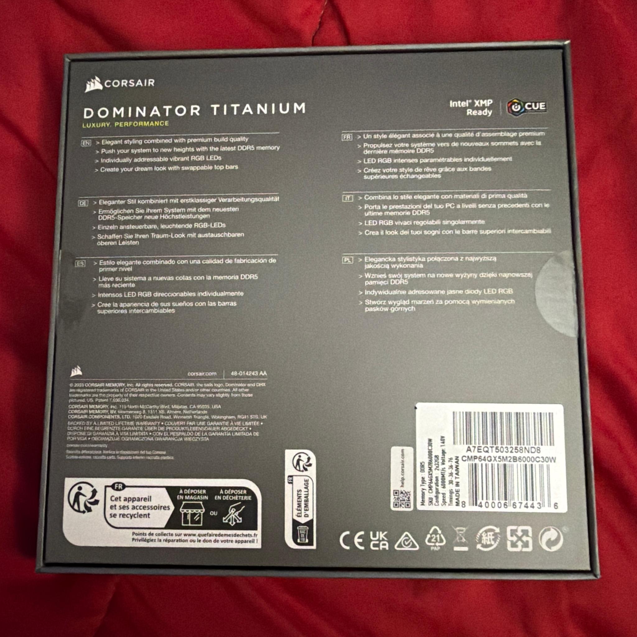 🔥 CORSAIR DOMINATOR TITANIUM DDR5 64GB Kit – 6000MT/s CL30 – WHITE 🔥