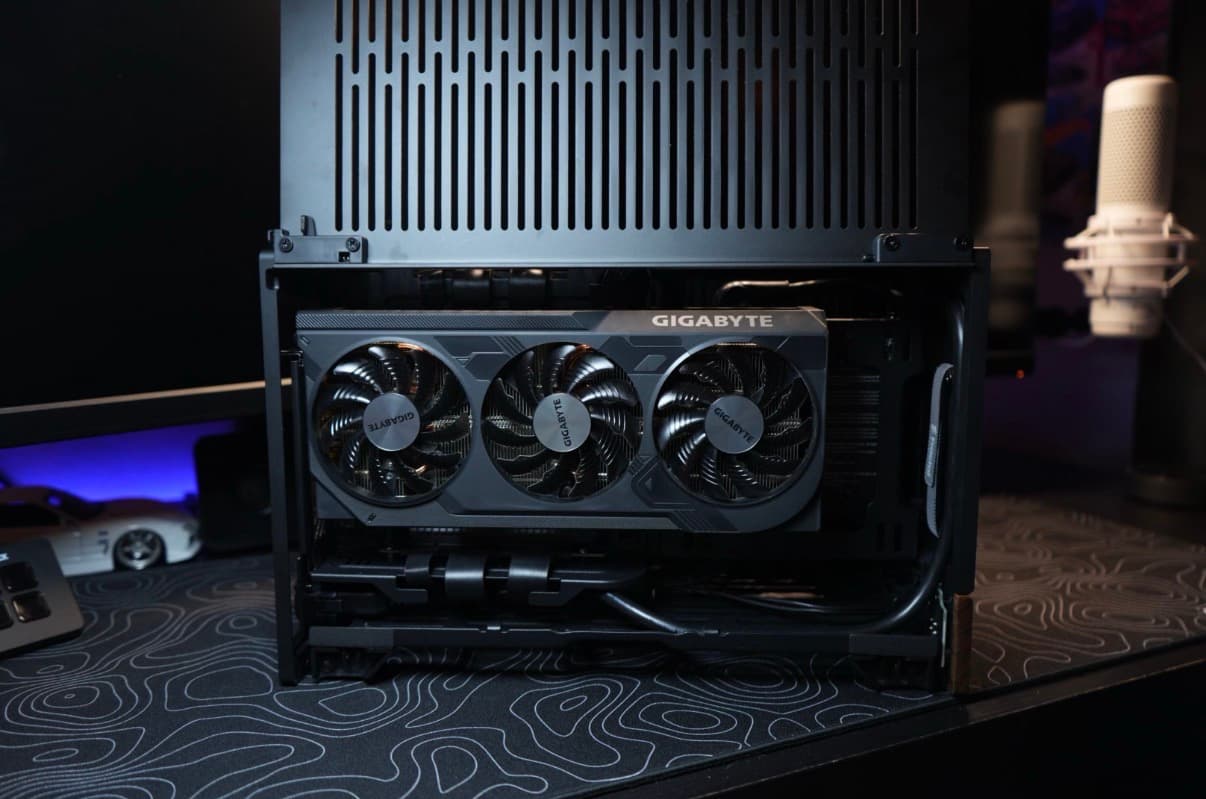 GAMING ITX PC (i9 12900kf, RTX 4070 Super)