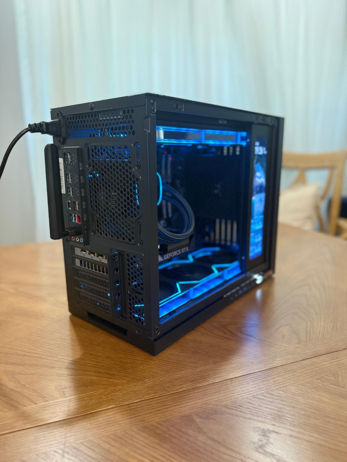 KOTIN Gaming Pc - RTX 5060 8GB - Ryzen 7 9700X - 32DDR5 - 1TB SD - Built-in Display