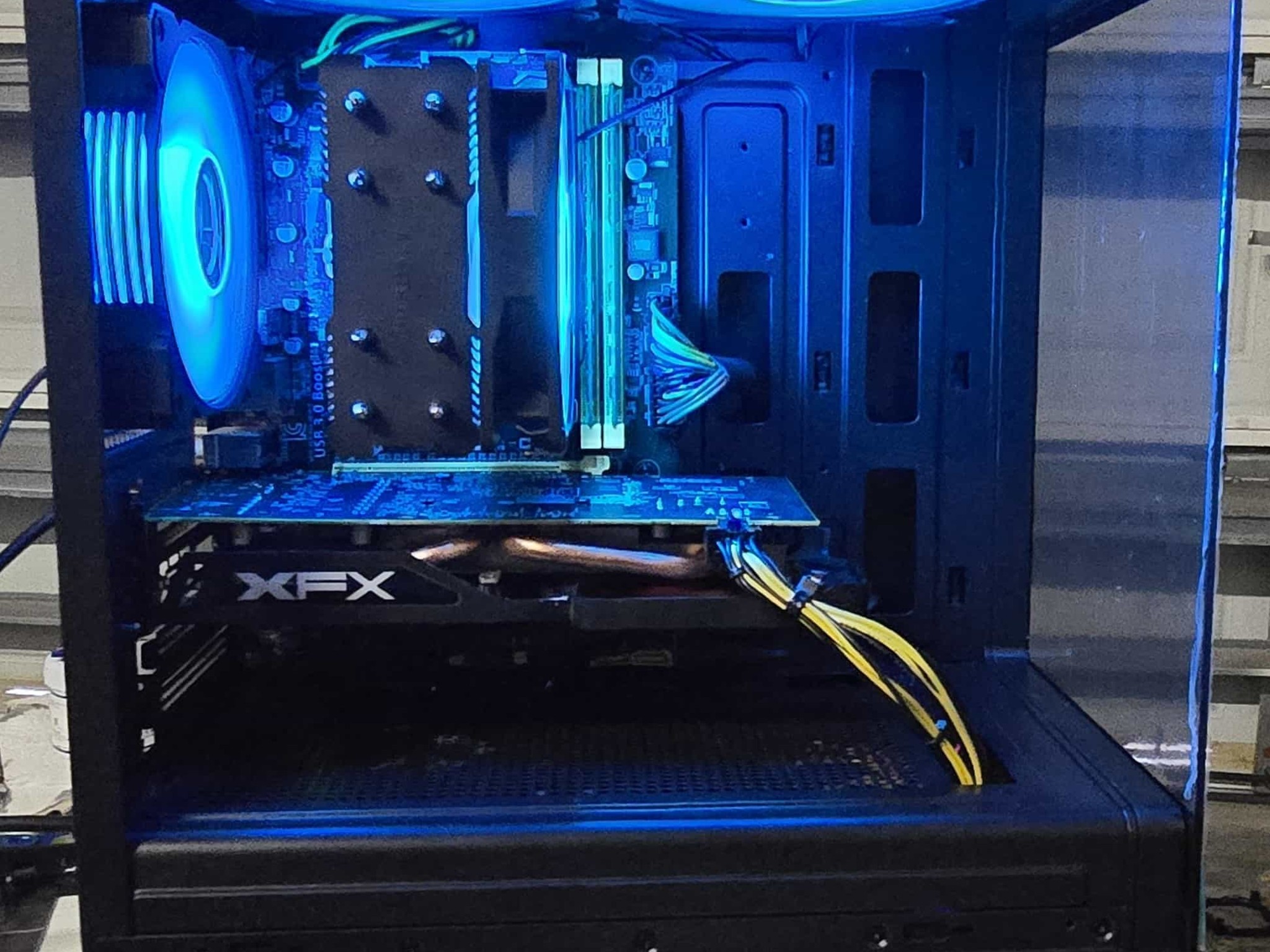 RX 580 8gb | Xeon Quad-Core (i7-Class) | 16gb Ram | Budget 1080p Gaming PC