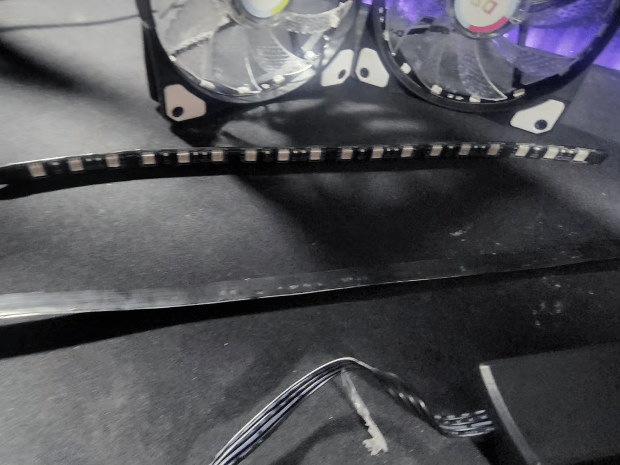 DS RGB 2 Fans, 2 RGB Strip, and a fan RGB controller (must include a source RGB product)