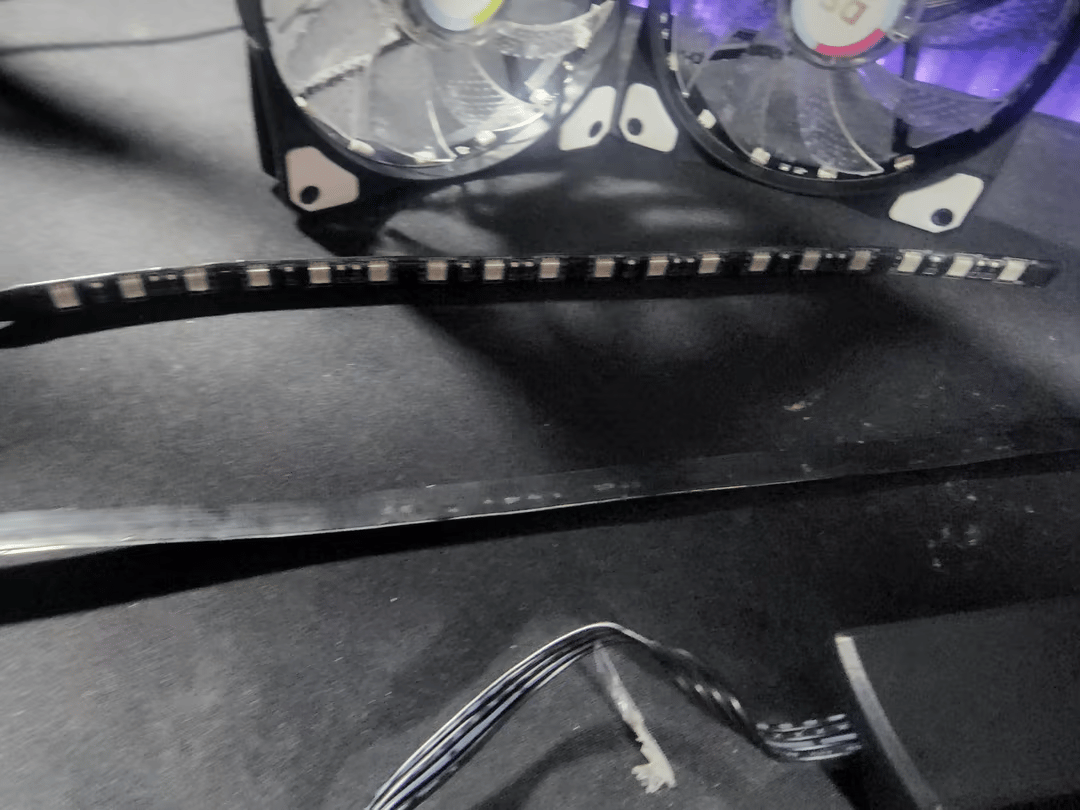 DS RGB 2 Fans, 2 RGB Strip, and a fan RGB controller (must include a source RGB product)