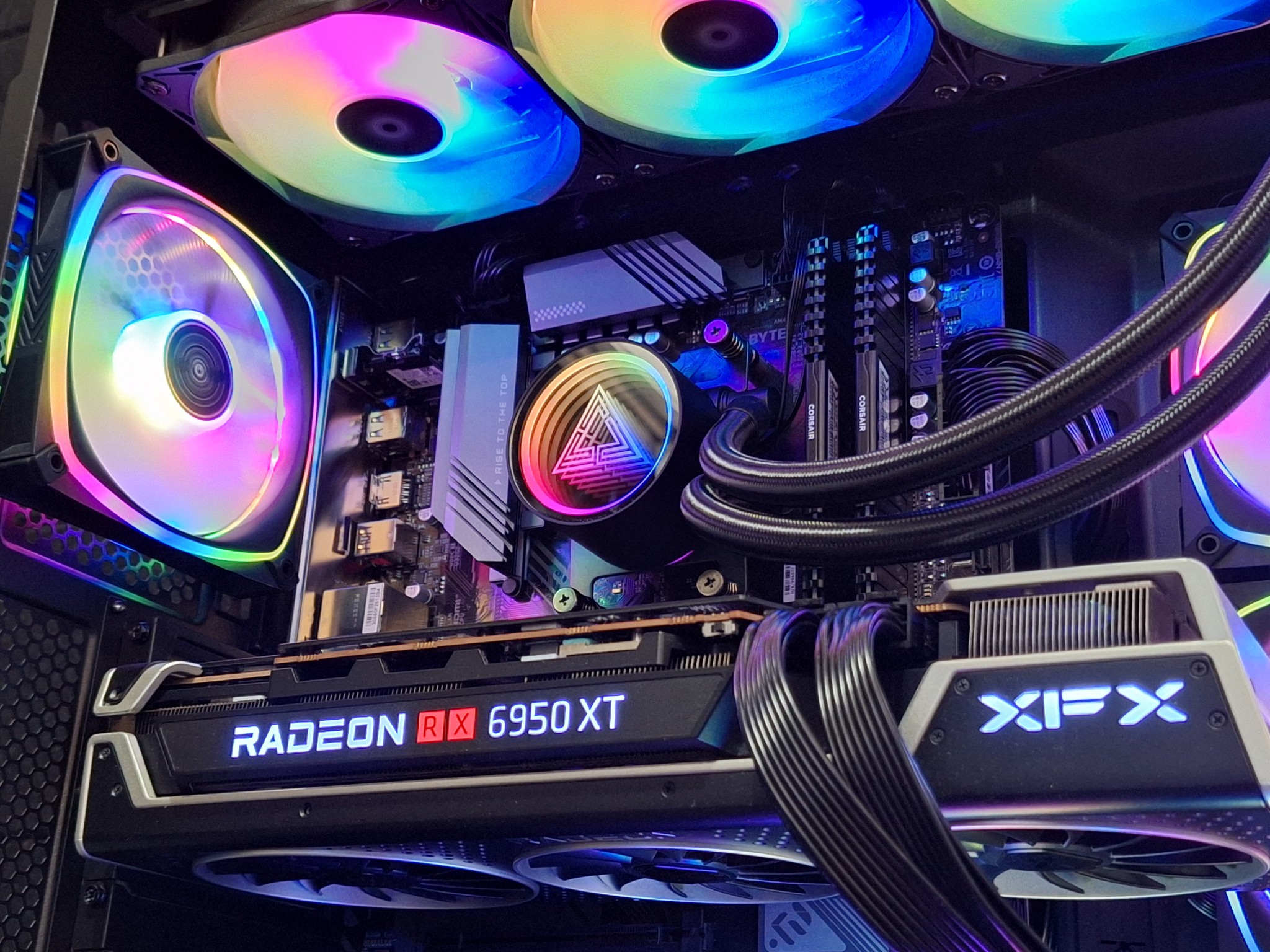 ⚔️1440p Ultra Montech Gamer⚔️RX 6950 XT | 32GB Corsair DDR4 | Ryzen 7 | 1TB SSD | WiFi!