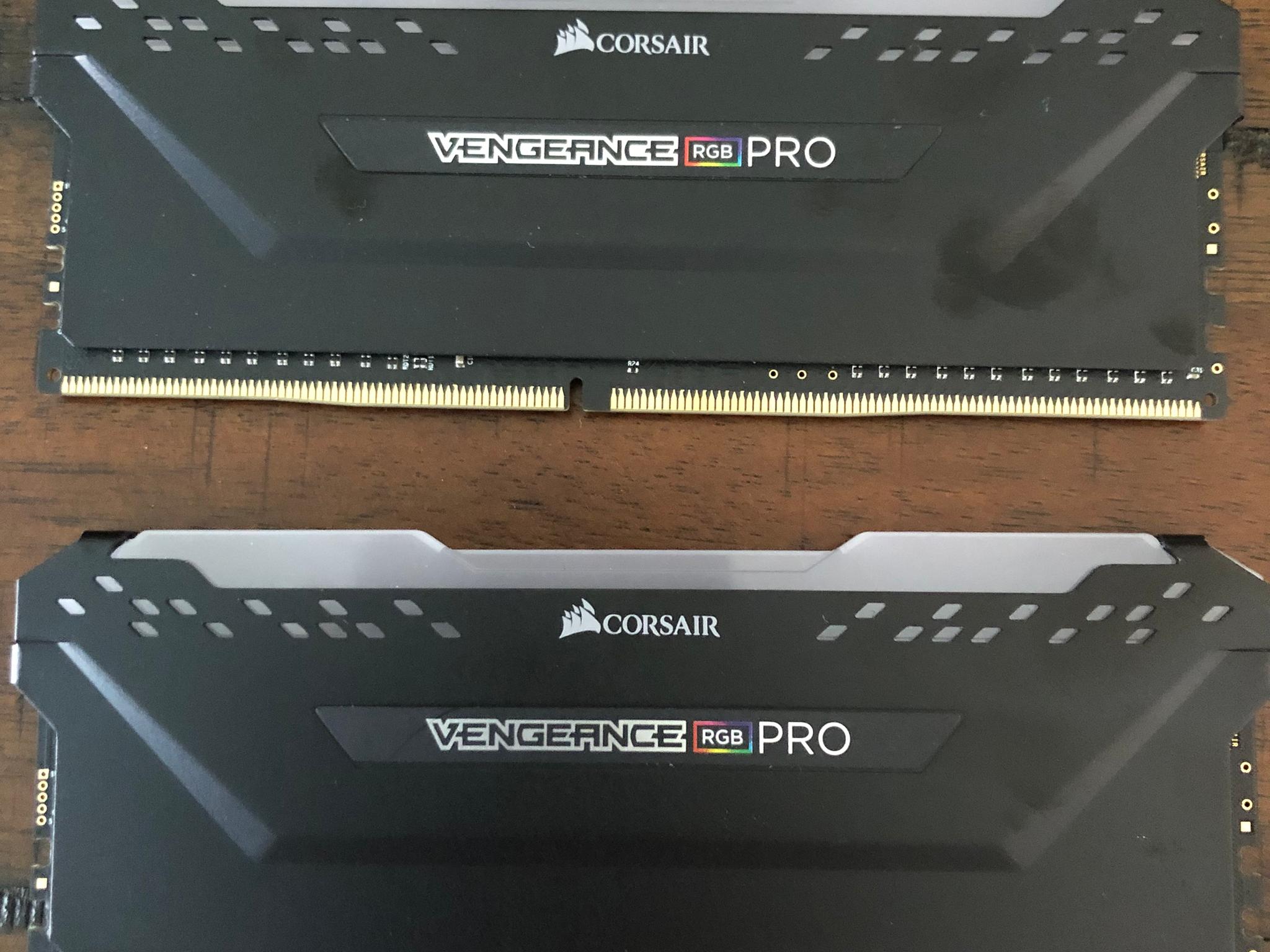 Corsair Vengeance RGB Pro 16GB kit 3000 MHz DDR4 RAM