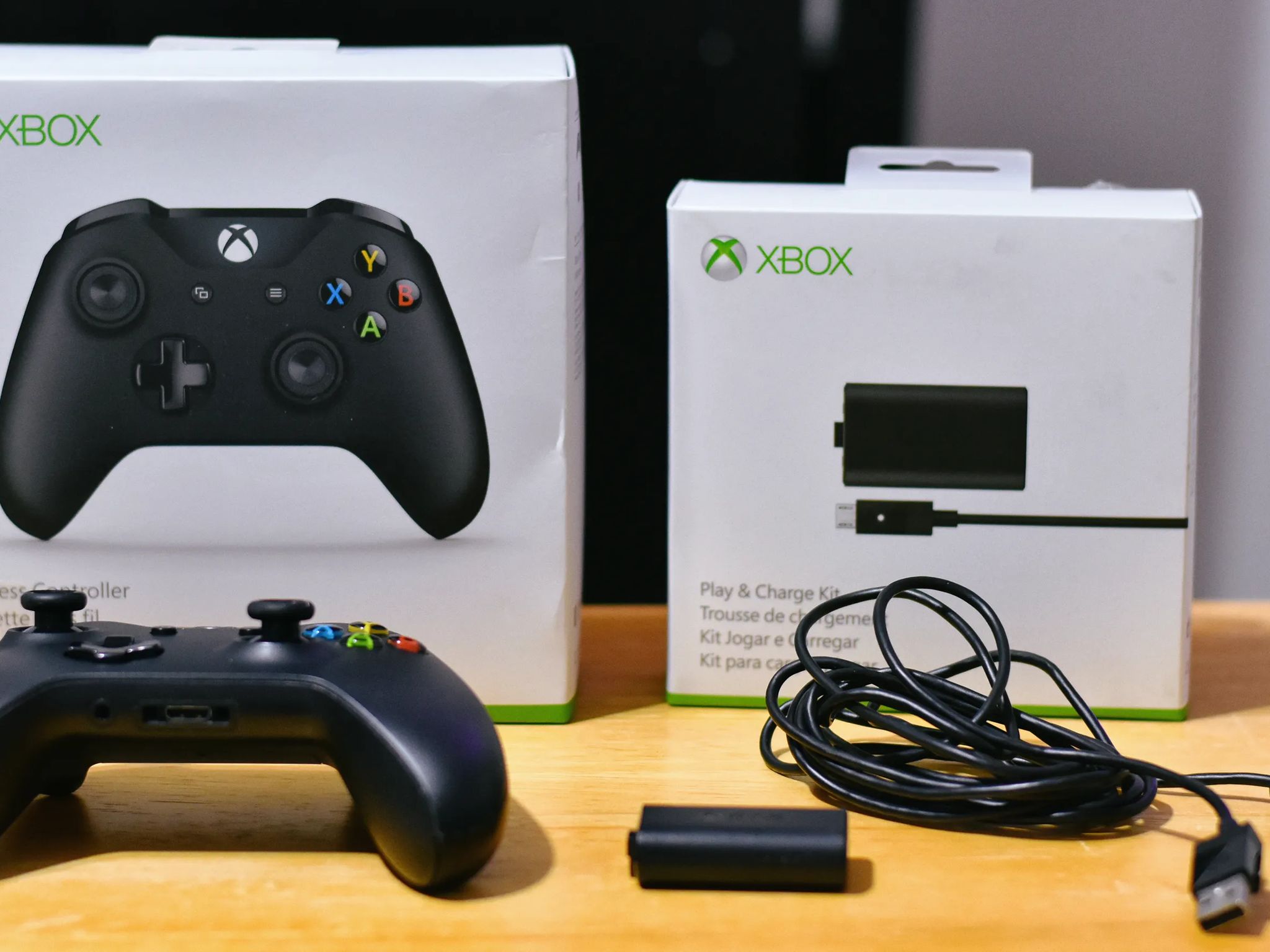 Xbox One Wireless Controller (Model 1708) Comes with Play and Charge Kit (previous model) - Black