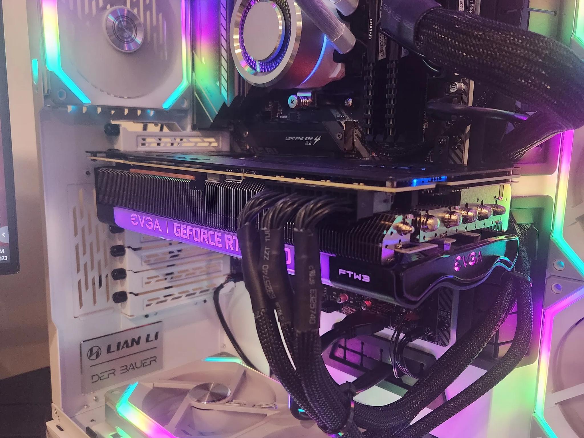 EVGA RTX 3090 FTW: Lightly Used/Excellent condition with original box