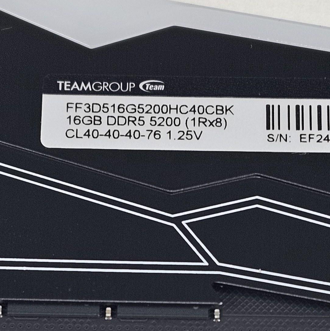 32GB DDR5 (2x16GB) CL40 5200MT/s TEAMGROUP T-Force Delta RGB