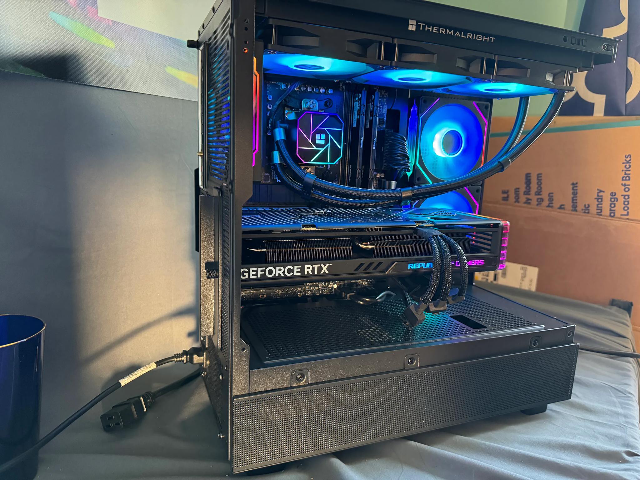 RTX 4070TI Strix Ryzen 7700X Gaming PC