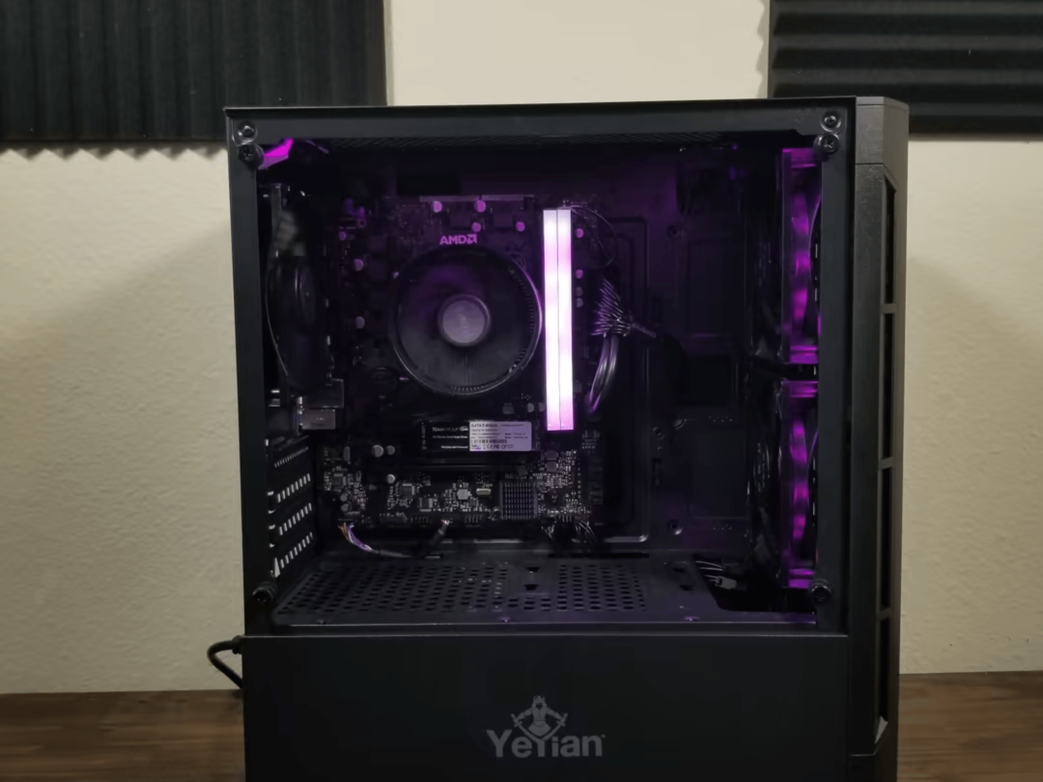 AMD Ryzen 5 5600G /w Radeon RX Vega 7 // 16GB 3200MHz // 512GB M.2 SSD