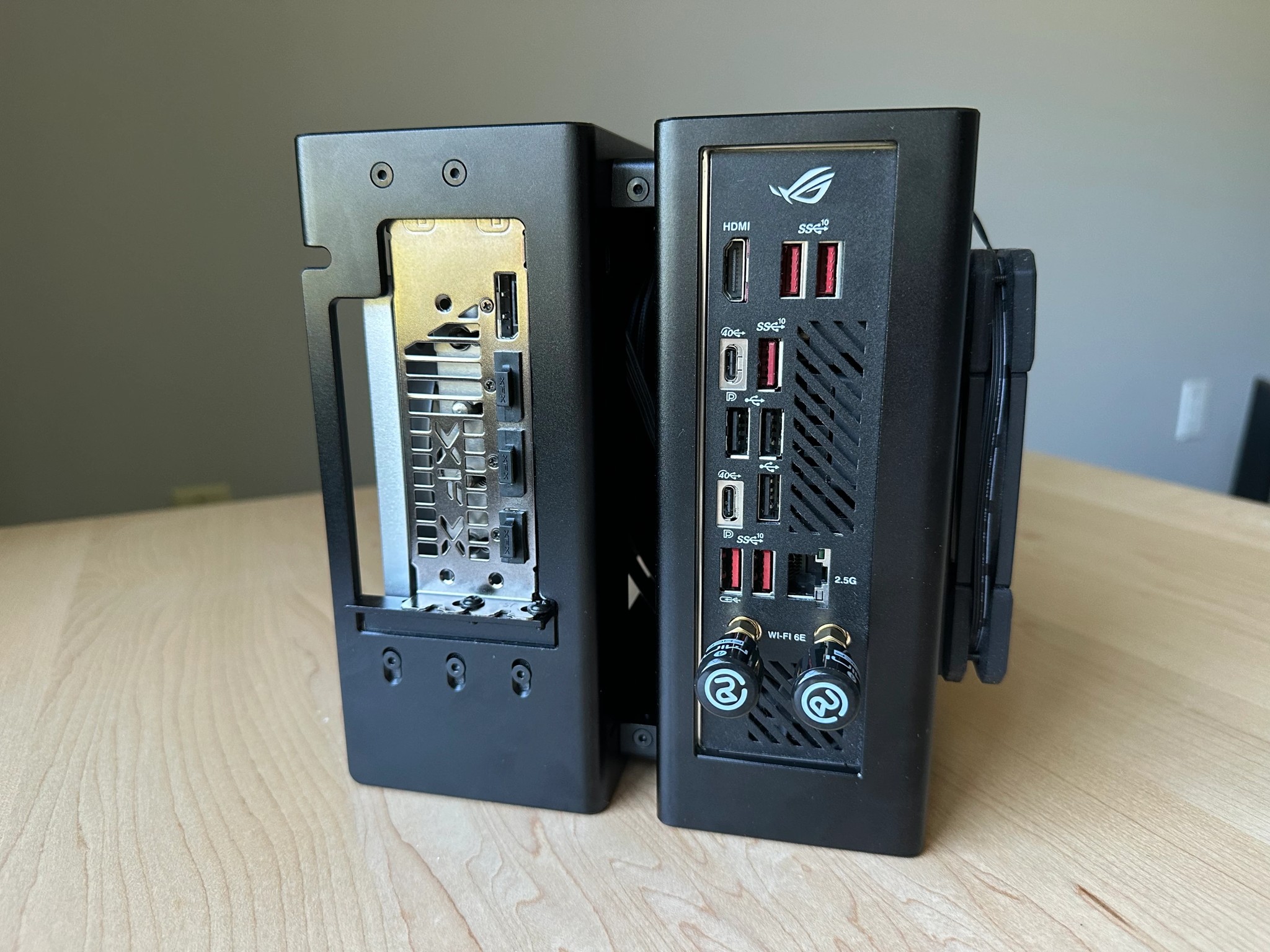 Ryzen 7 7800X3D RX 7900 XT Gaming PC 64GB DDR5 2TB Samsung 990 Pro