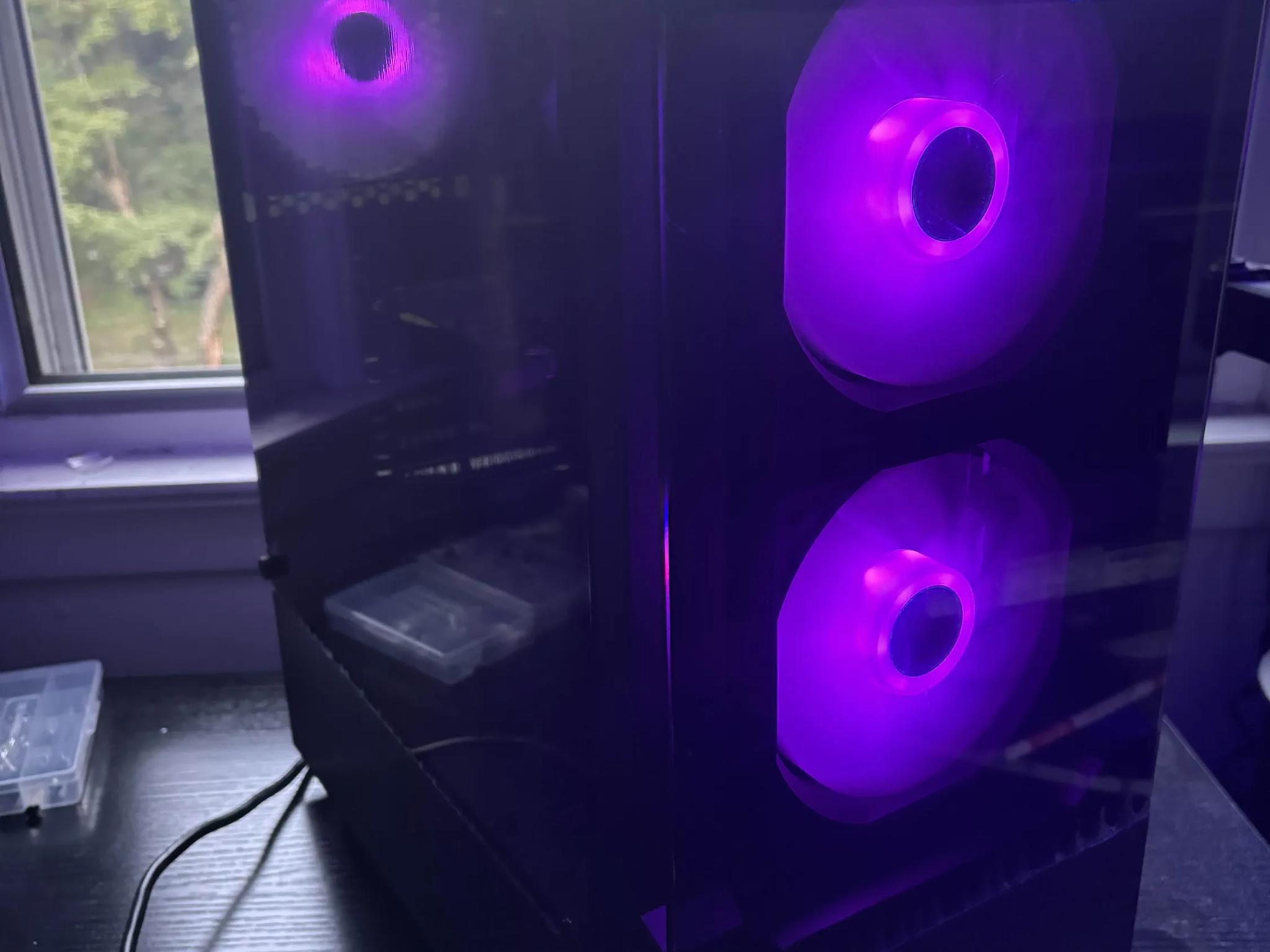 GAMING PC i5 8GB NVIDIA GTX 950 RGB Lighting RGB Fans Computer