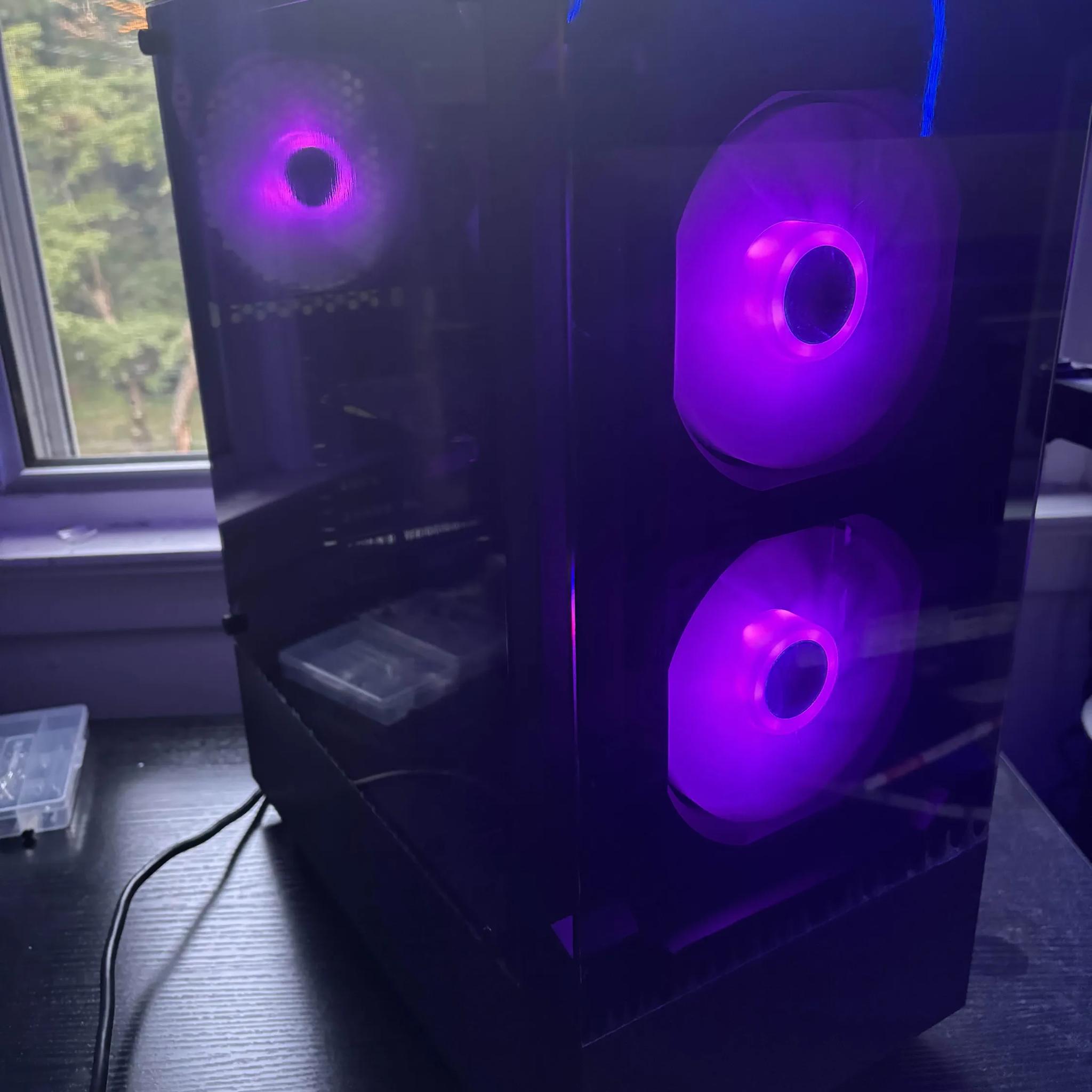 GAMING PC i5 8GB NVIDIA GTX 950 RGB Lighting RGB Fans Computer