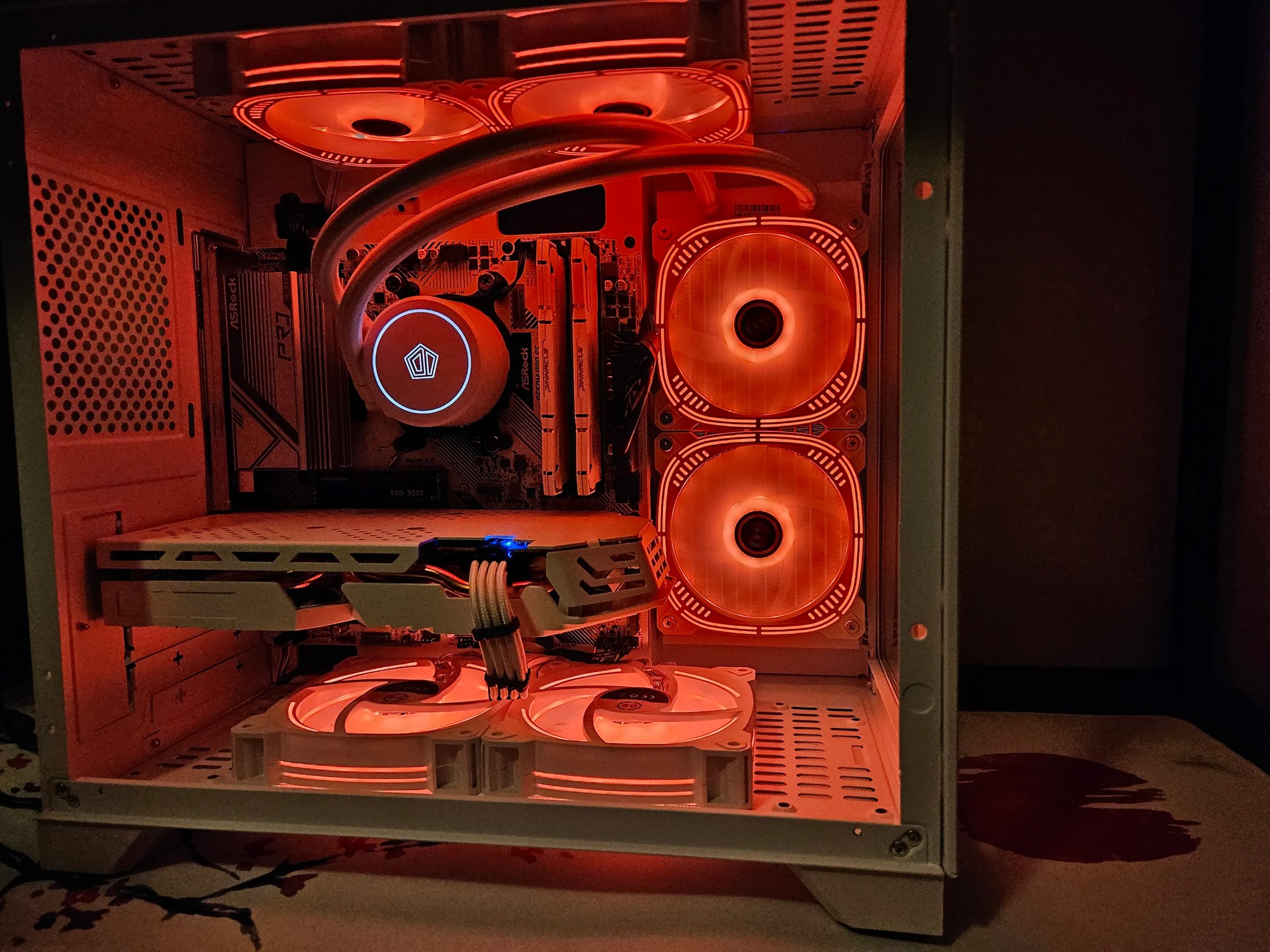 Arctic Rig Ryzen 5 5500 / 32GB DDR4/ 1TB SSD / Rx 6600