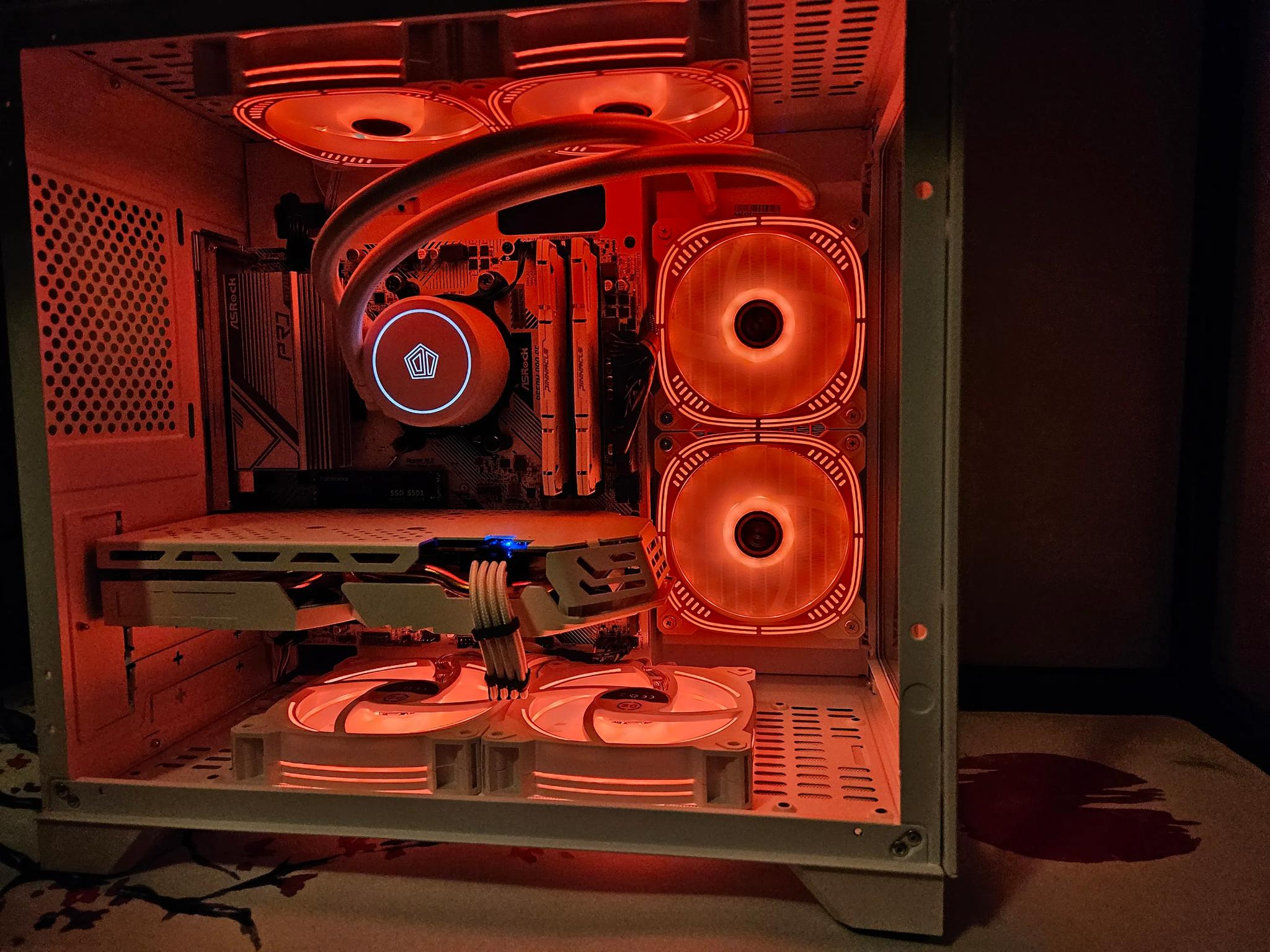 Arctic Rig Ryzen 5 5500 / 32GB DDR4/ 1TB SSD / Rx 6600