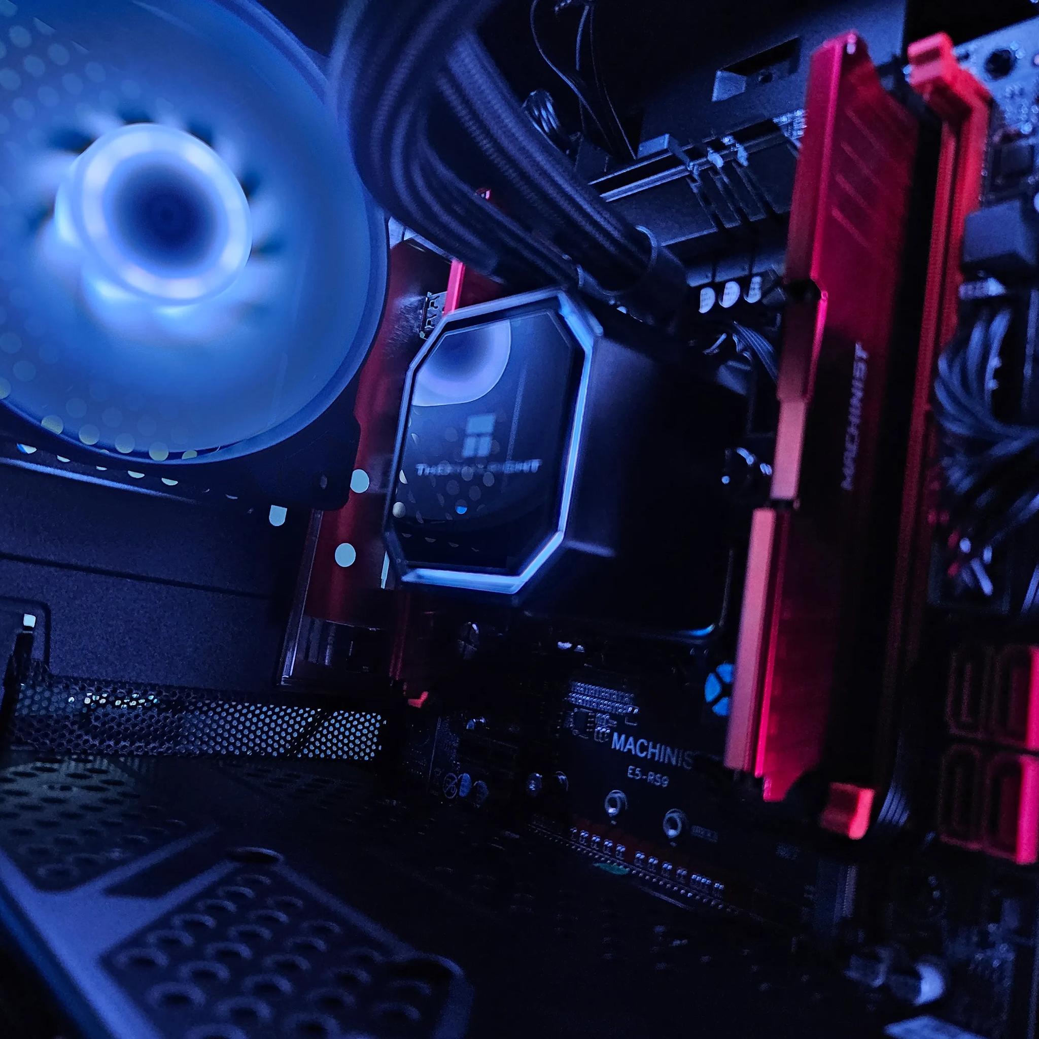 Liquid cooled Budget Beast Intel 10 core / 16GB DDR4 / 1TB SSD / RX580 8GB