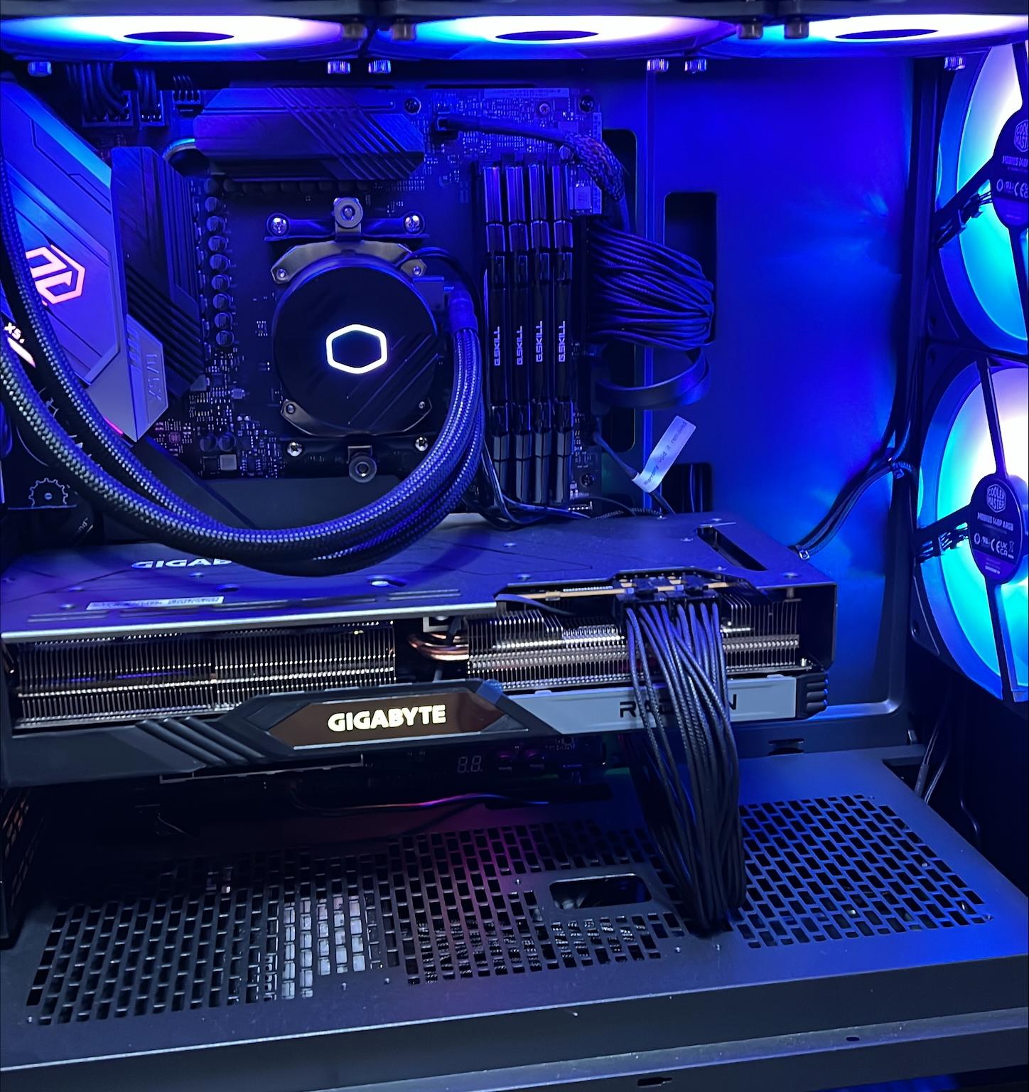 AMD Ryzen 7 5800X3D