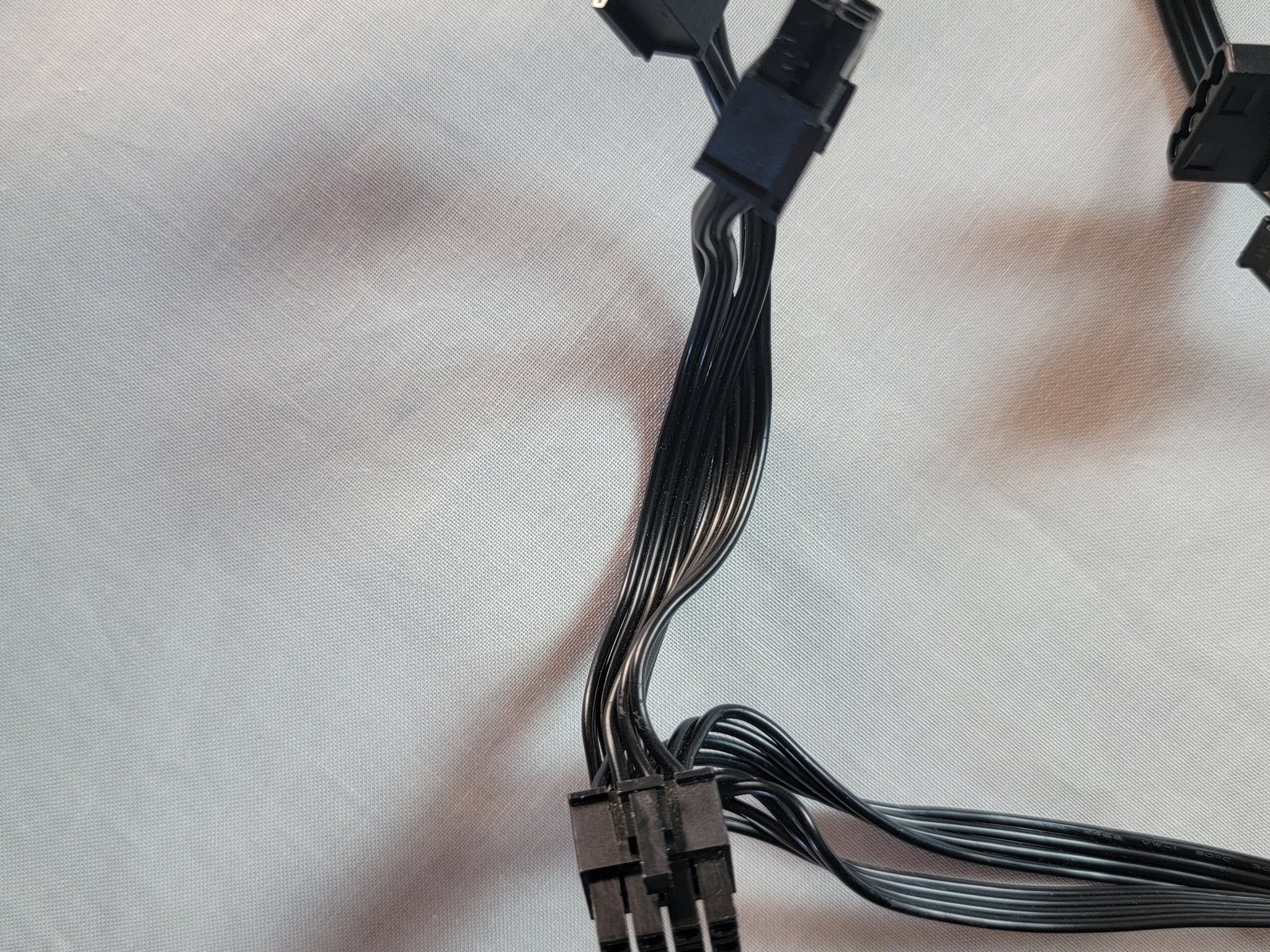 Aresgame AGS850 850W Gold Modular Power Supply (For Parts)