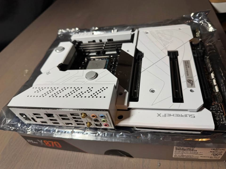 Asus Z690 Maximus Z690 Formula LGA 1700 Motherboard DDR5