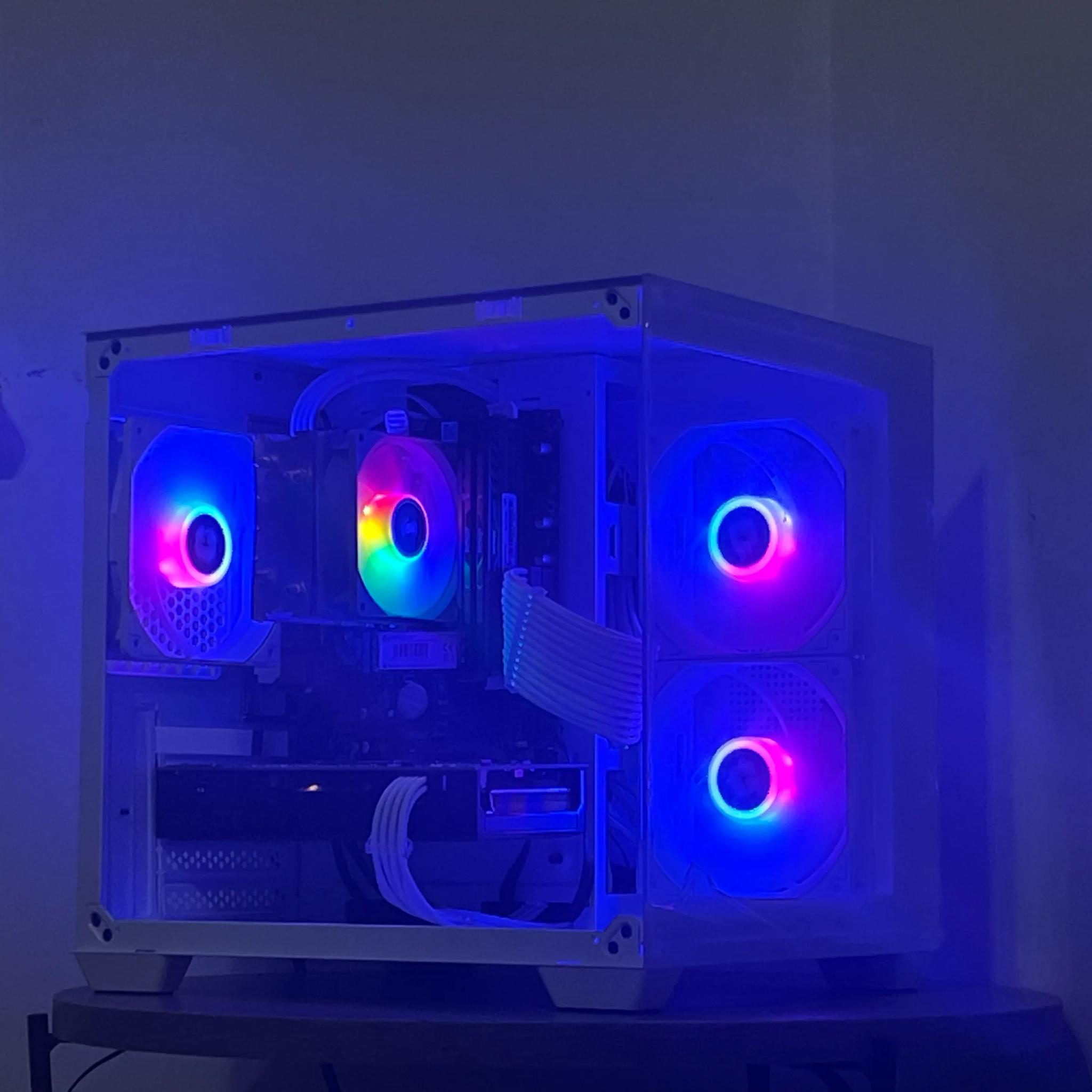 Budget Beast Gaming PC | RX 580 8GB | Intel Core i7 | 16GB RAM | 256 SSD | Windows 10 PRO |