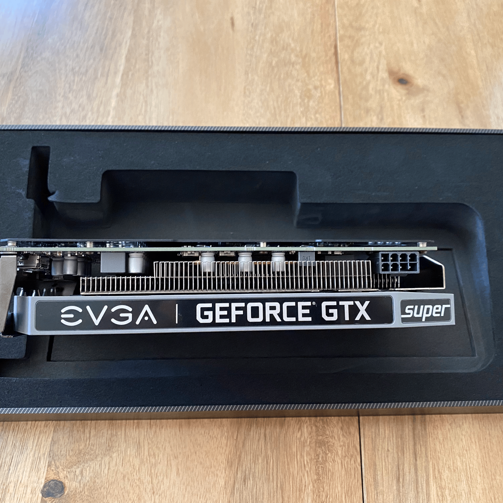 Excellent Condition GeForce GTX 1660 Super