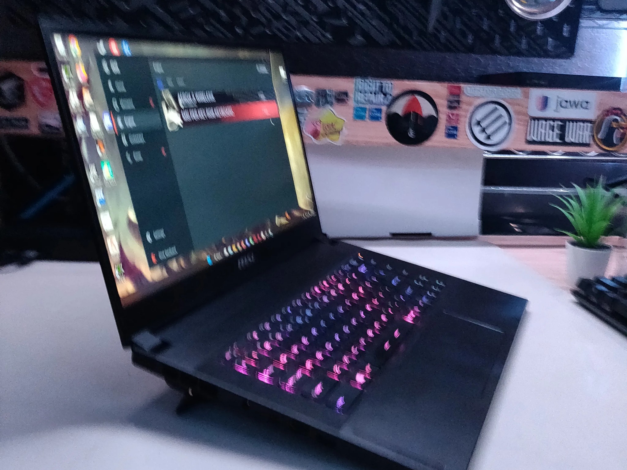 240hz Esports pro Laptop |RTX 2070 i7 10750h | Thunderbolt, USB C PD, IPS, 16gb ram, 1tb NVME, 15.6