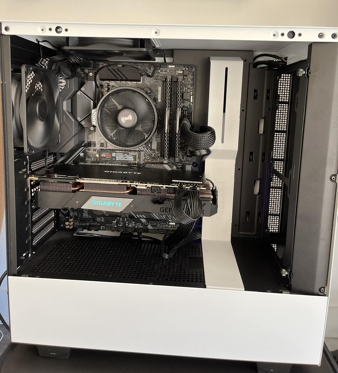 Gaming PC: RTX 2080 8G - Ryzen 5 3600 - 16GB DDR4 3200 - 1TB M.2 NVME
