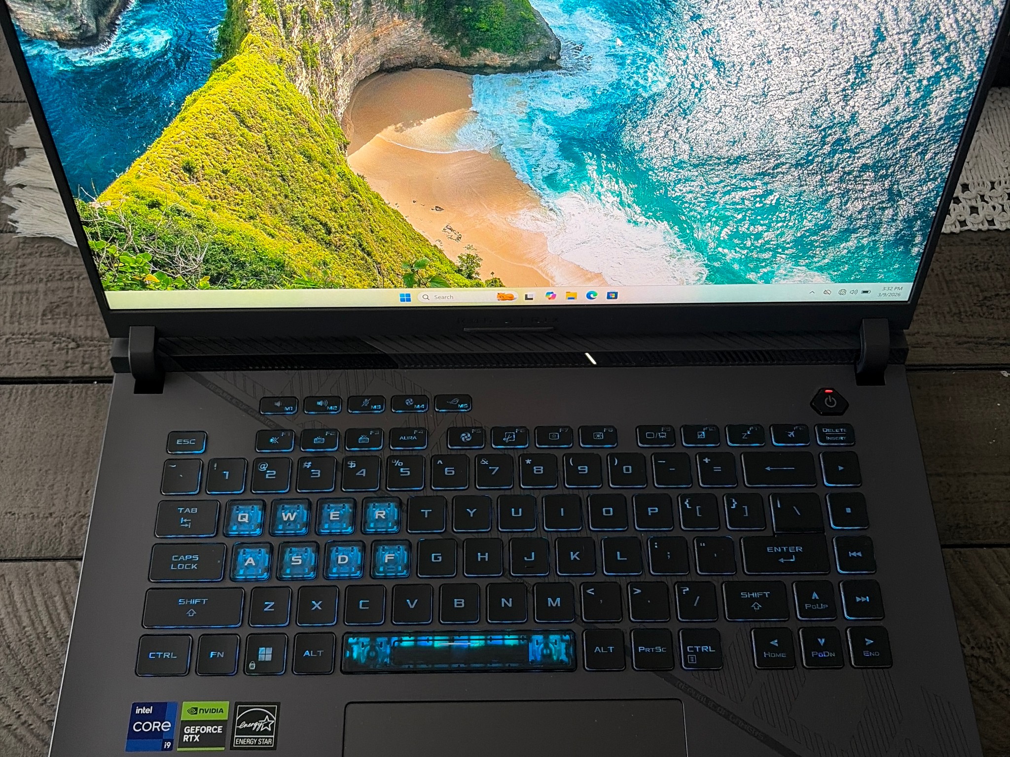 ASUS ROG Strix G16 G614JVR (2024) Gaming Laptop + Wireless Alienware keyboard and mouse